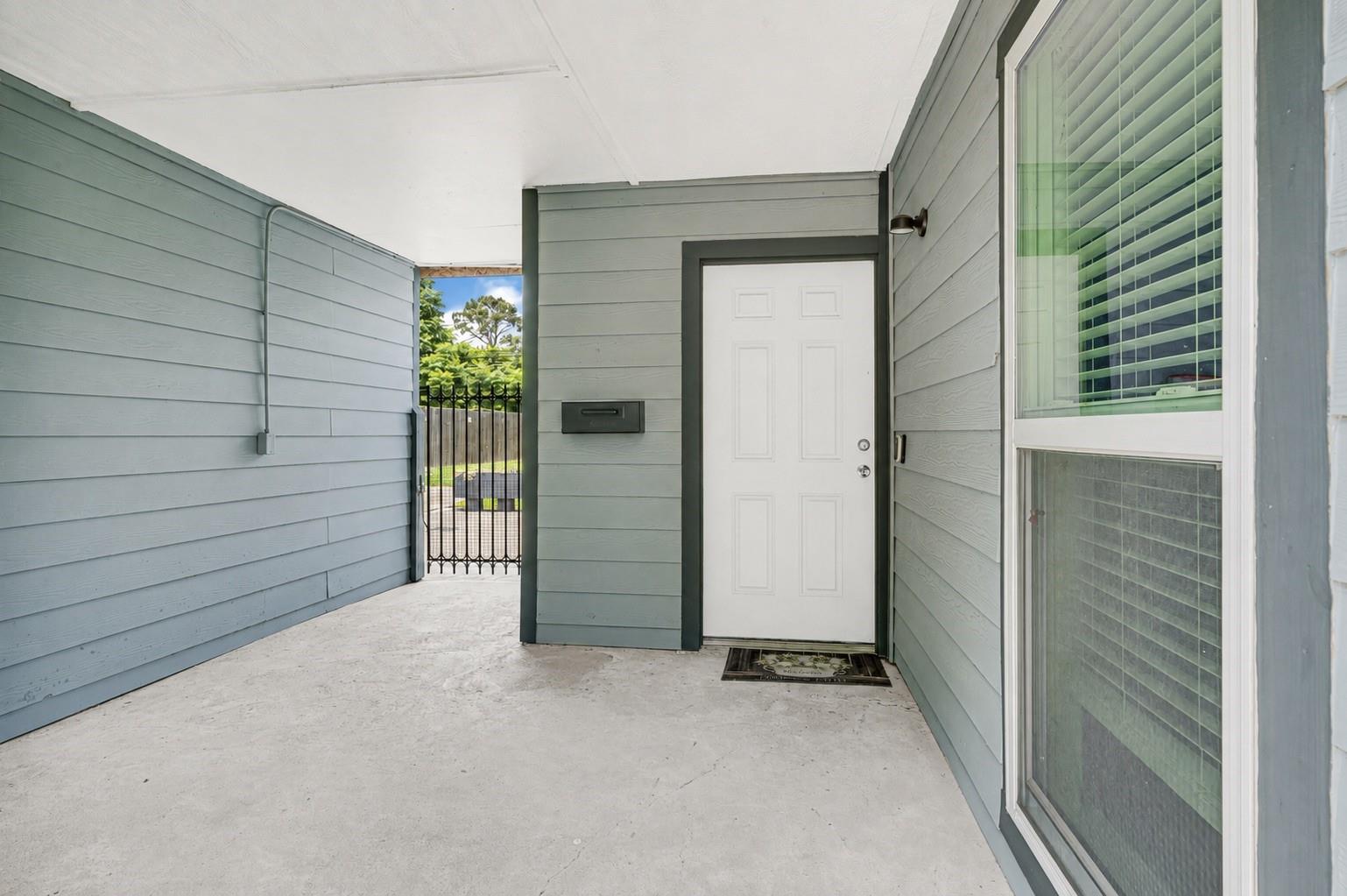 7839 Fondren Rd, Houston, TX 77074 photo