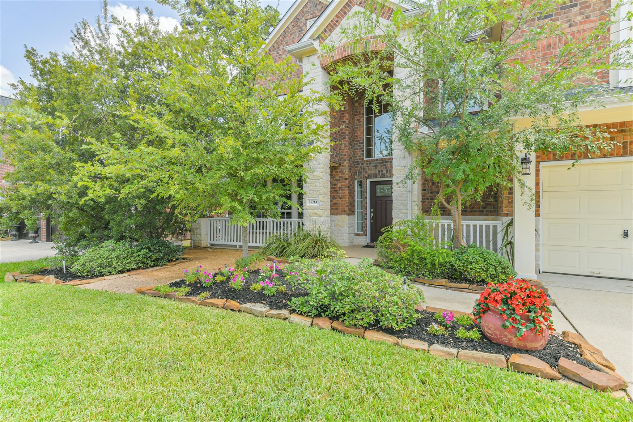25214 Piney Heights Ln, Spring, TX 77389 photo