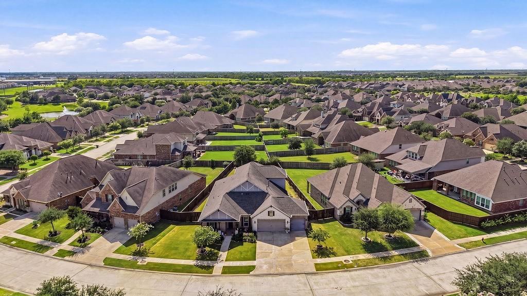 9614 Carson Ln, Iowa Colony, TX 77583 photo