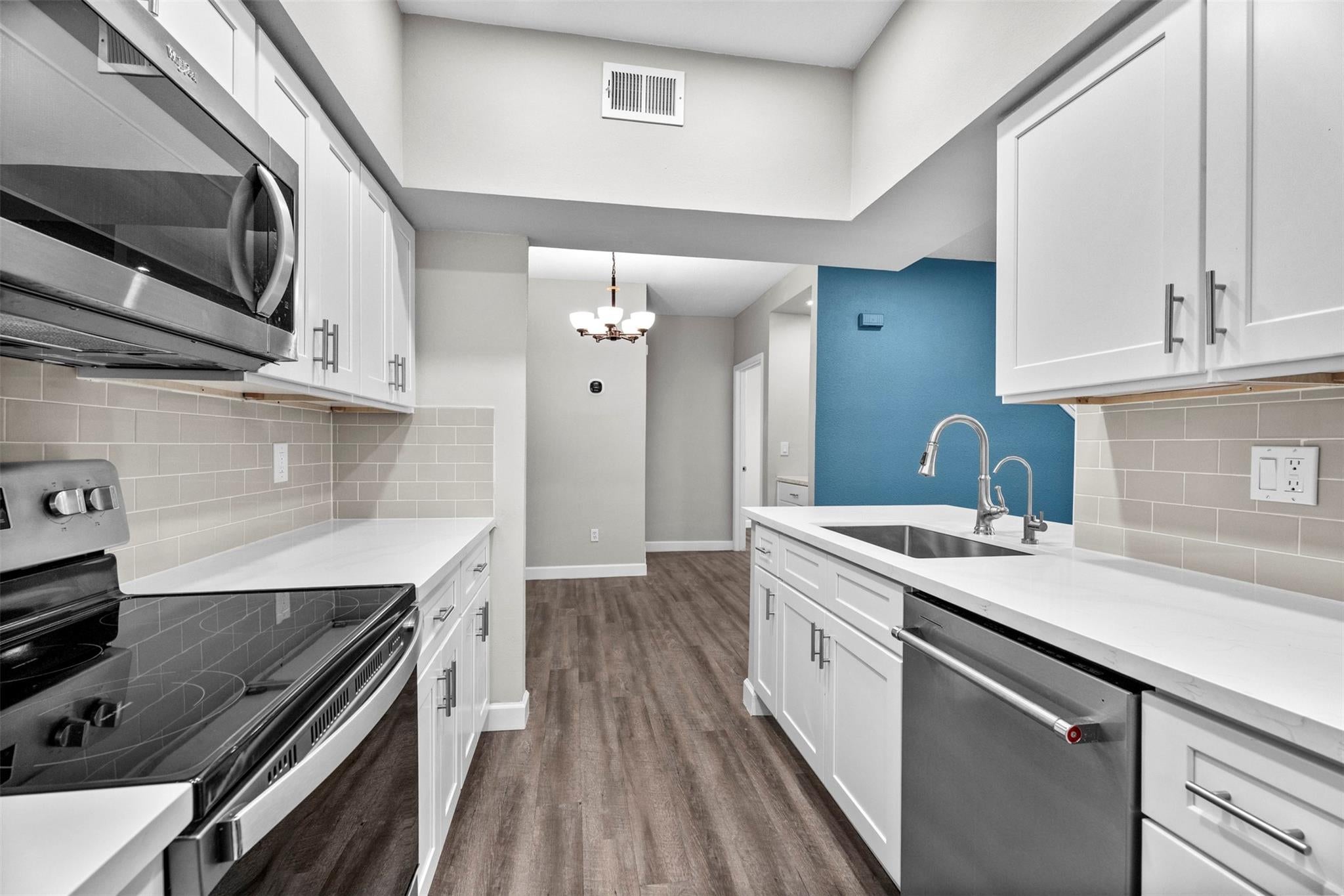1881 Bering Dr #55, Houston, TX 77057 photo