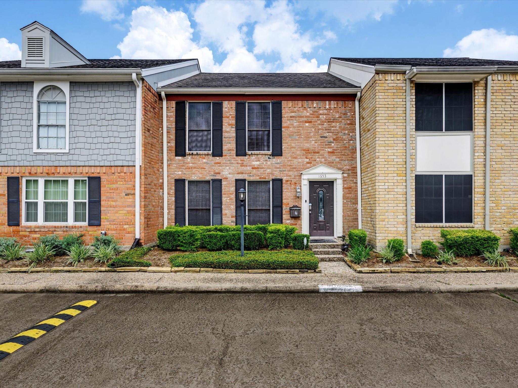 1653 W Sam Houston Pkwy, Houston, TX 77042 photo
