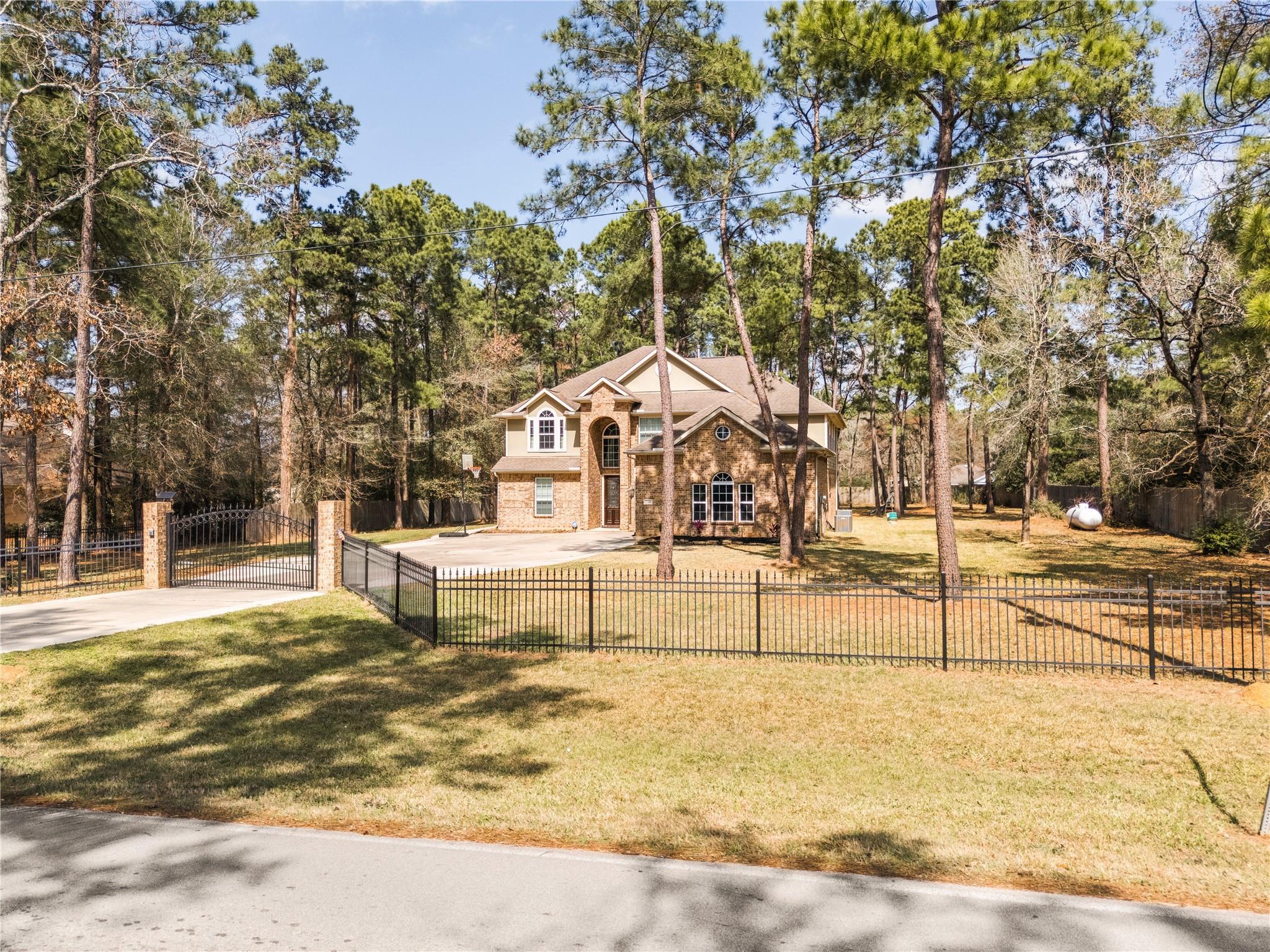 22306 Baneberry Rd, Magnolia, TX 77355 photo