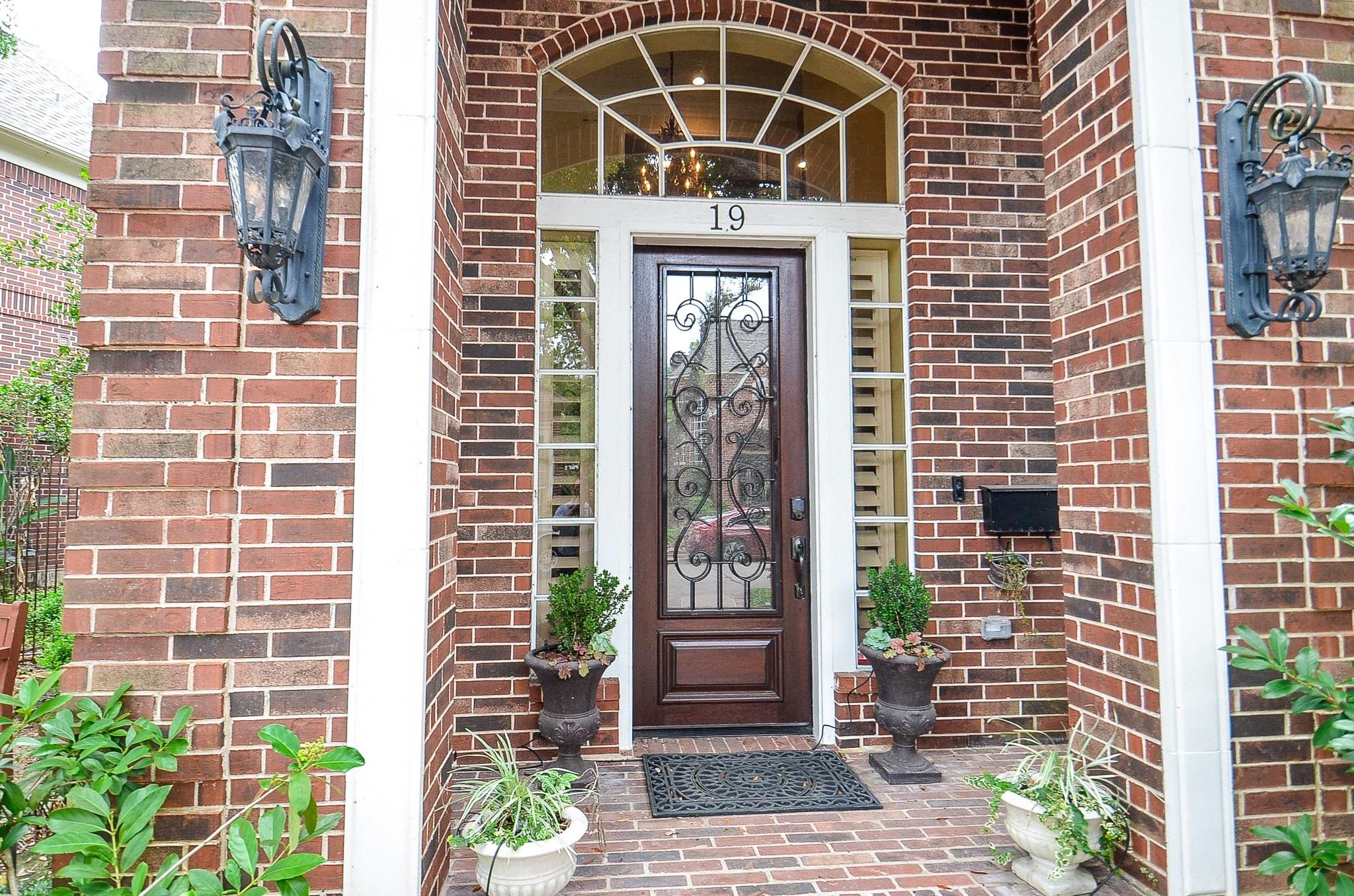 19 Ambleside Crescent Dr, Sugar Land, TX 77479 photo
