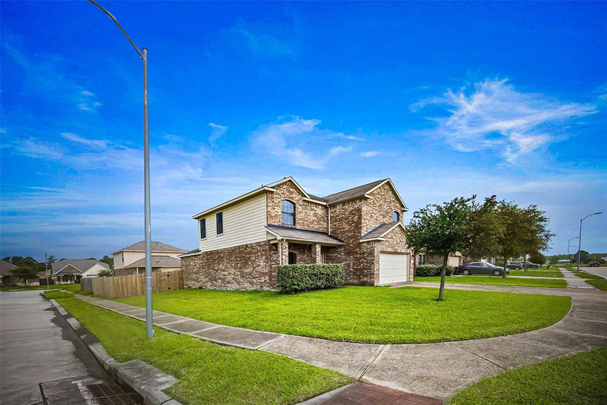 9203 Sasson Blvd, Houston, TX 77044