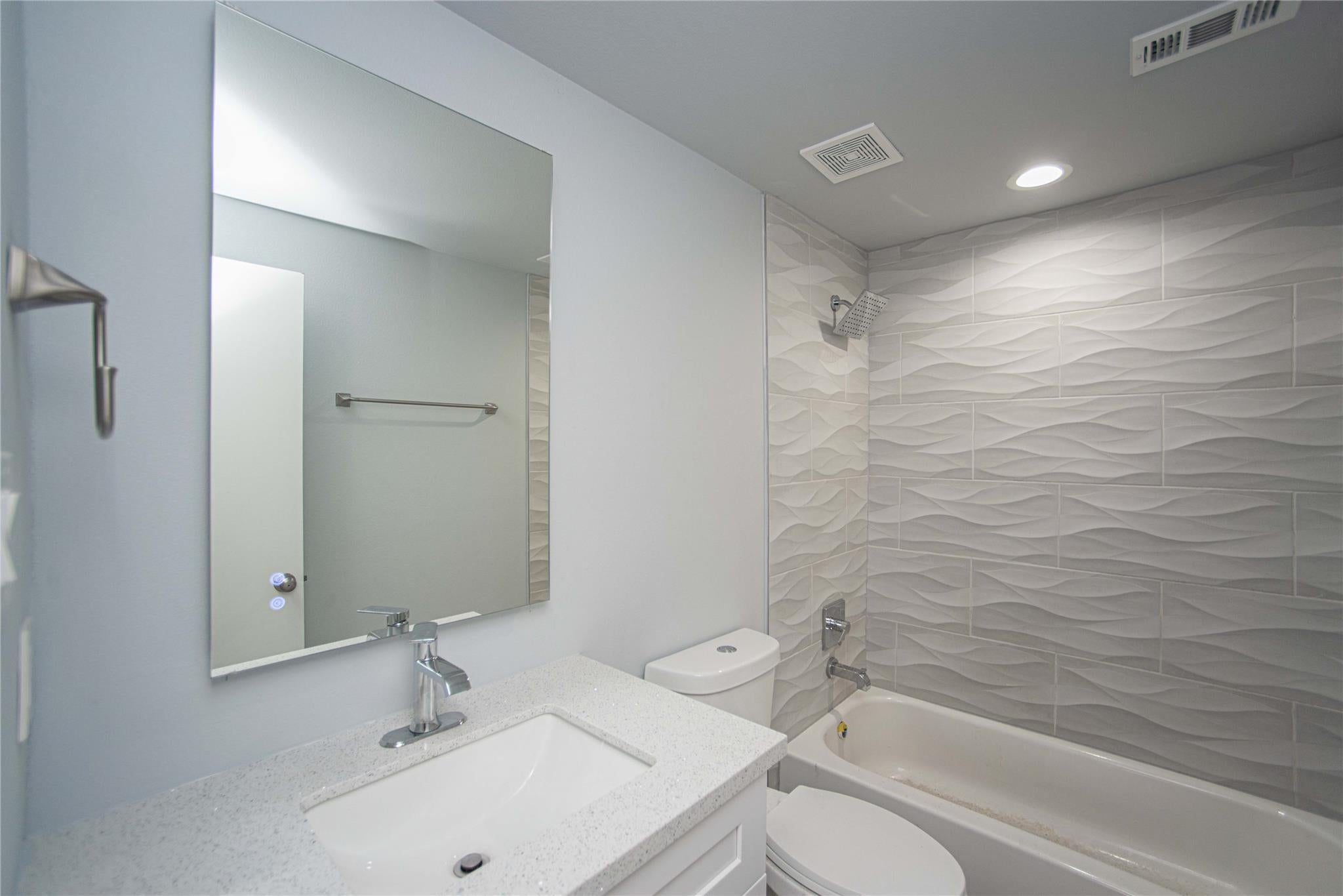 13519 Peoria St, Houston, TX 77015 photo