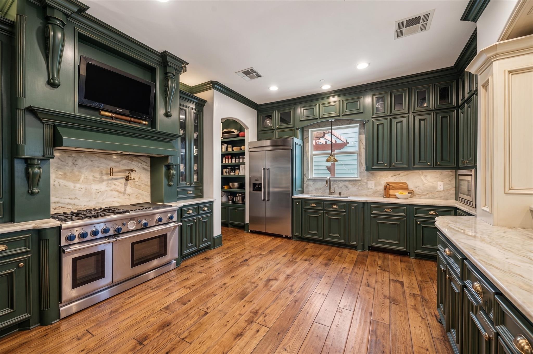 3012 Houston Ave, Houston, TX 77009 photo