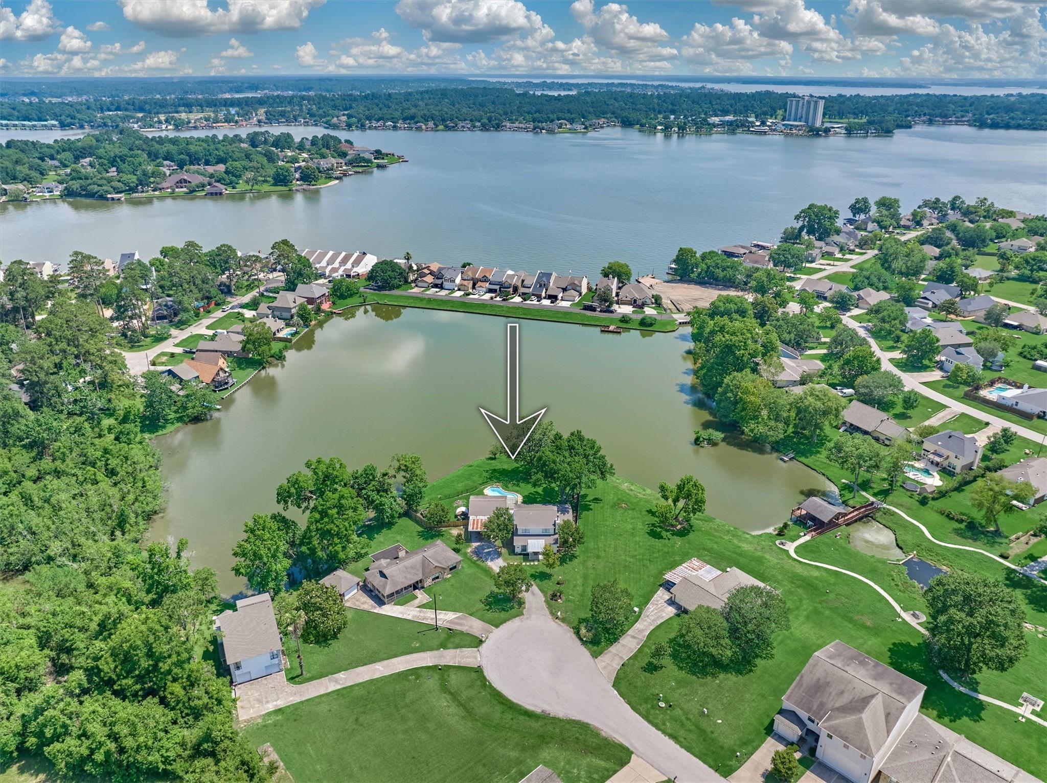 438 Lazy Ln, Montgomery, TX 77356 photo