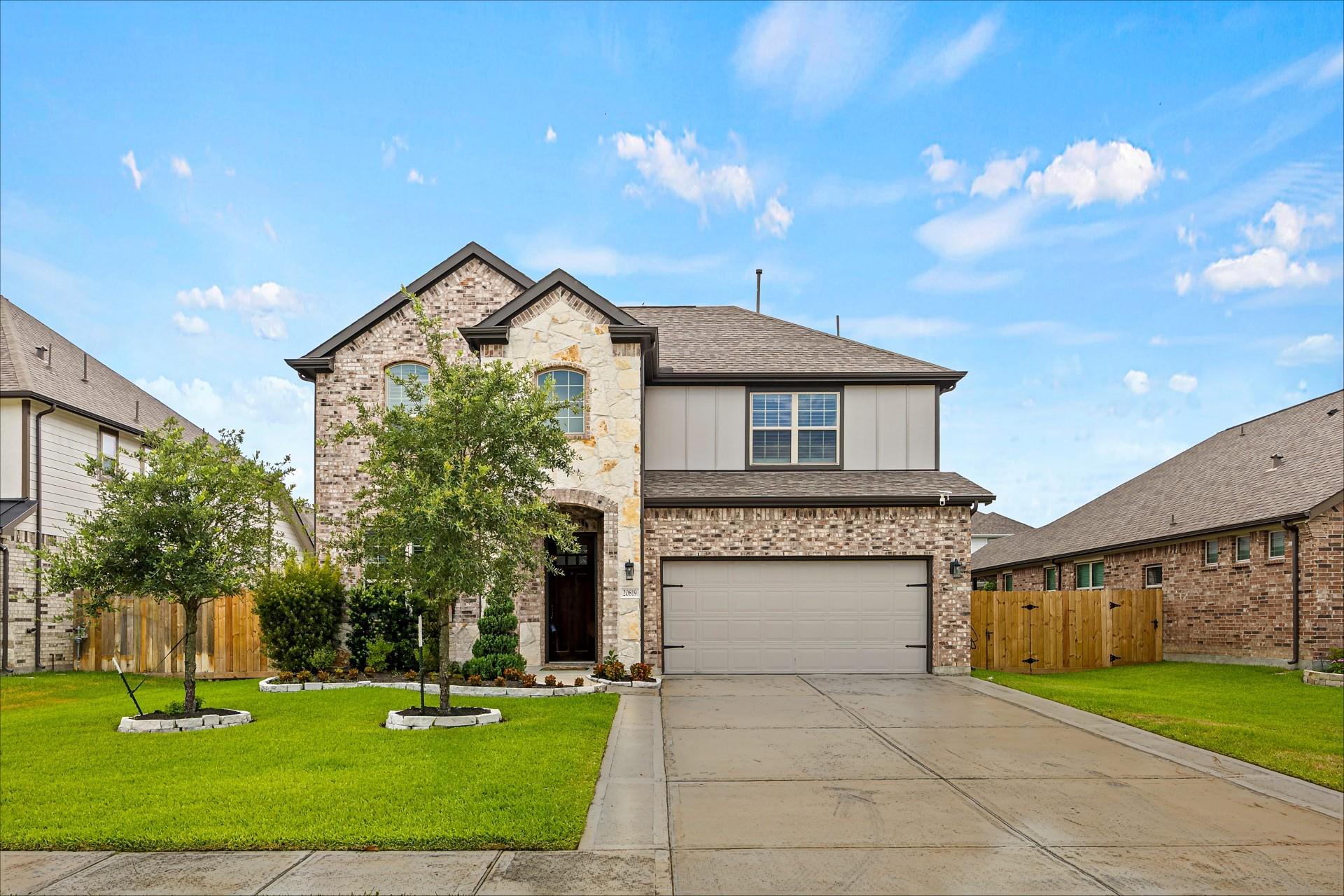 20819 Magical Merlin Way, Tomball, TX 77375