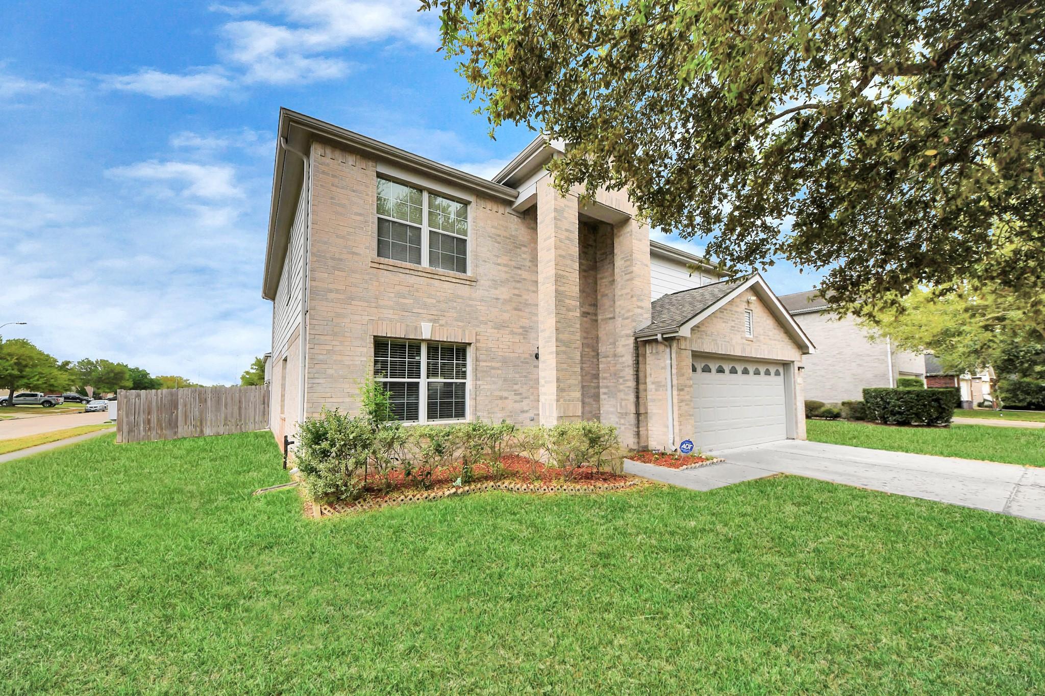 2203 Gable Hollow Ln, Katy, TX 77450 photo