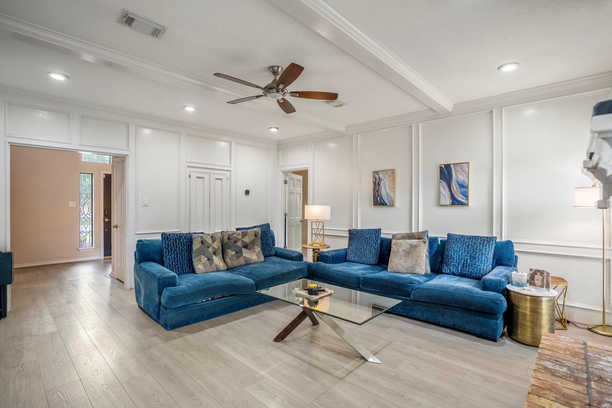 407 Champion Lake Dr, Spring, TX 77380 photo