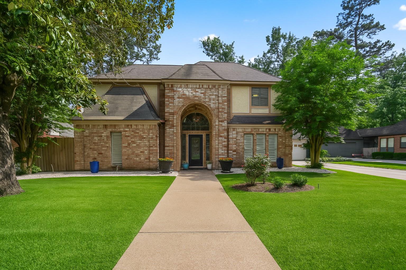 407 Champion Lake Dr, Spring, TX 77380 photo