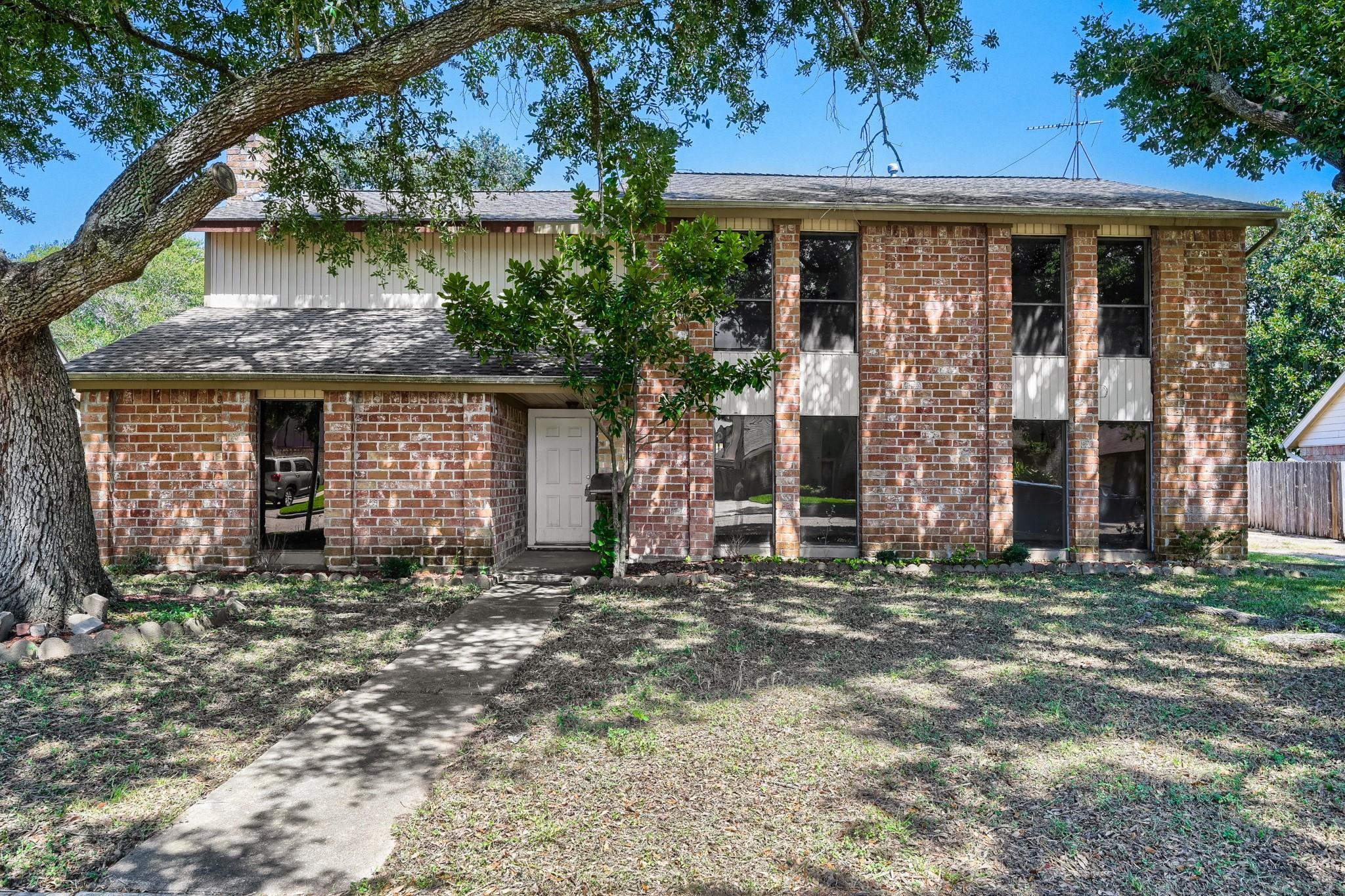 10139 Sagemill Dr, Houston, TX 77089 photo