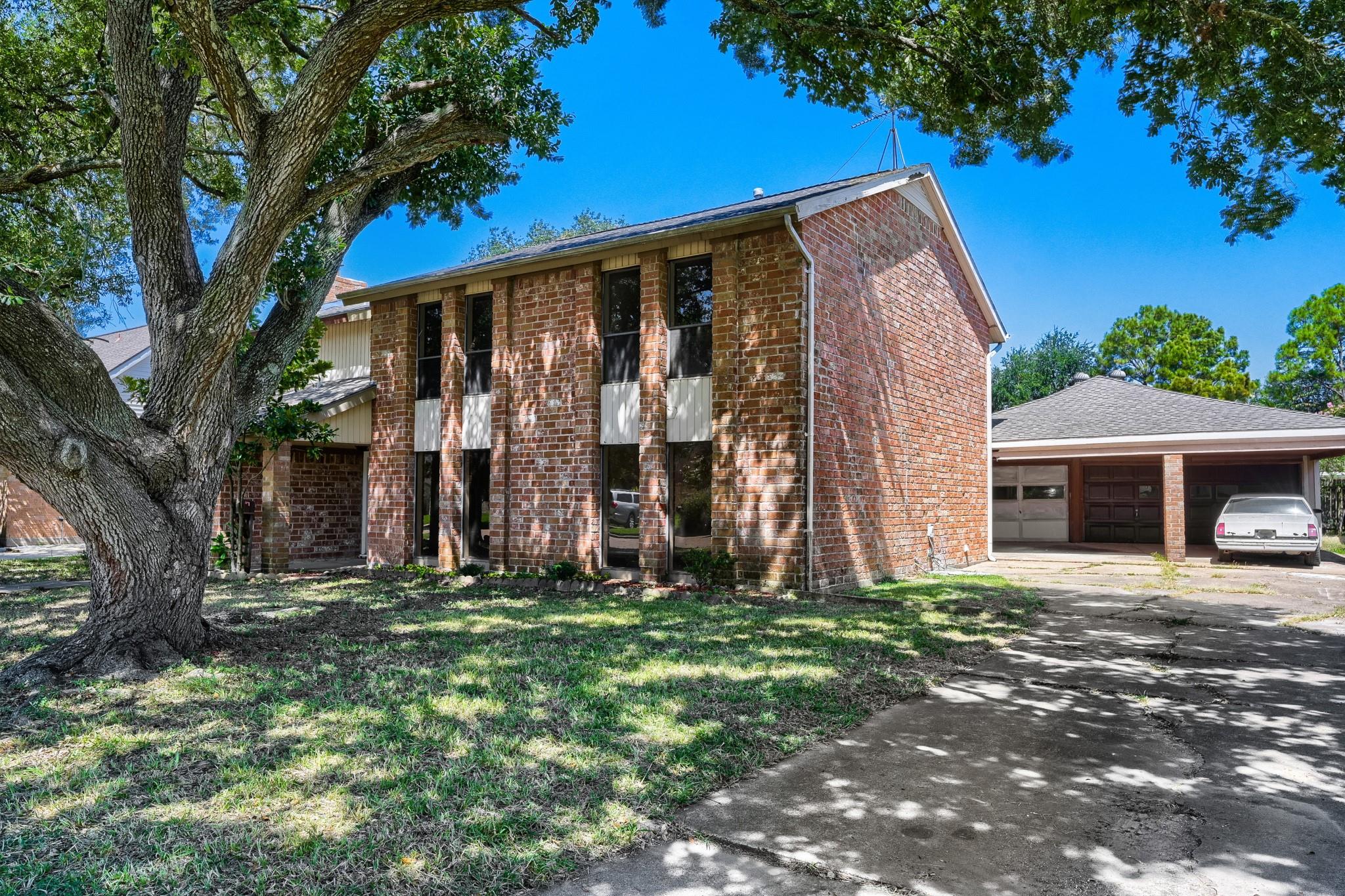 10139 Sagemill Dr, Houston, TX 77089 photo