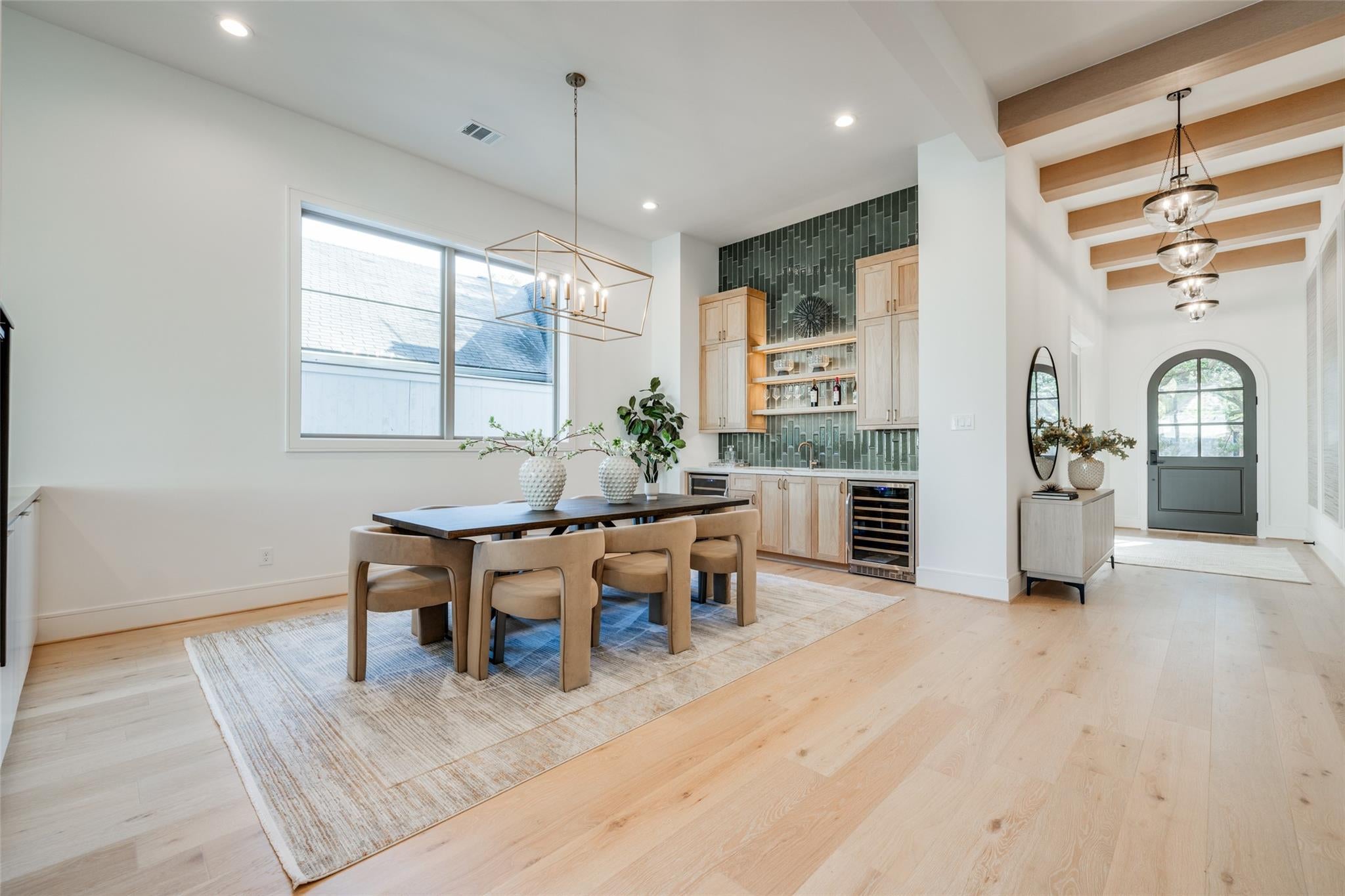 1002 E 6 1/2 St, Houston, TX 77009 photo