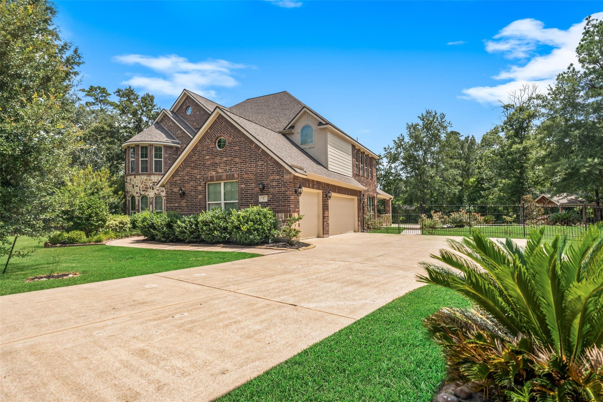 5 Copper Cv, Conroe, TX 77304 photo