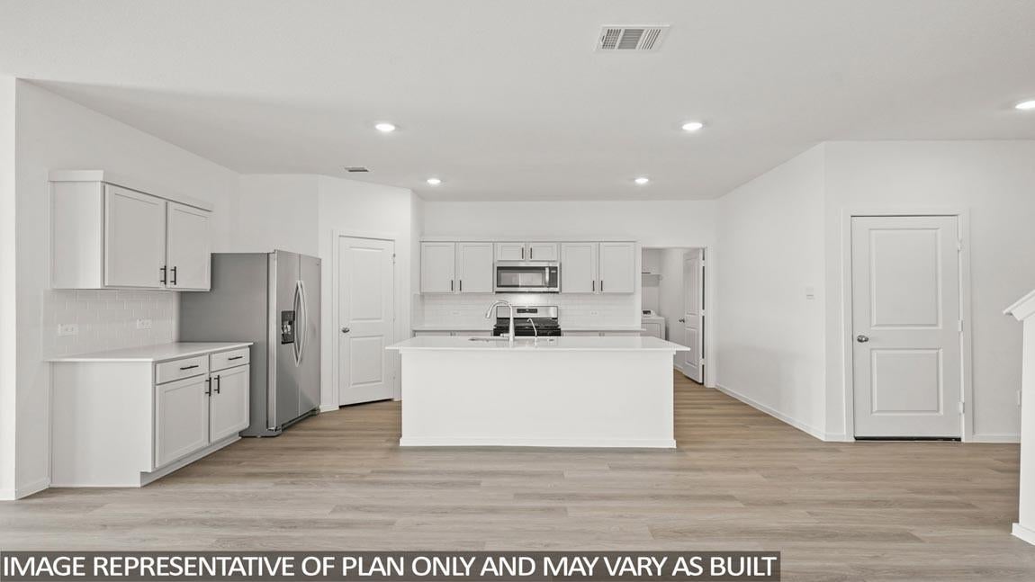16628 Woodland Retreat Ln, Conroe, TX 77302 photo
