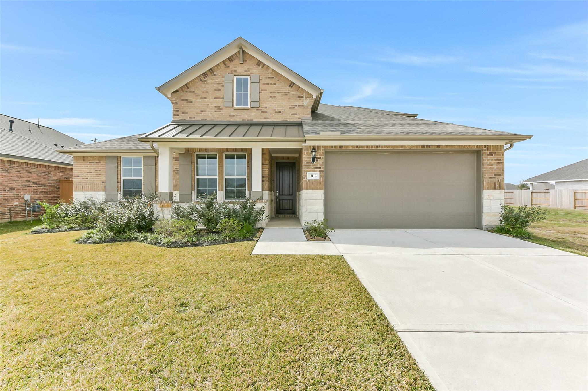 3113 Hidden Mist Dr, Texas City, TX 77510