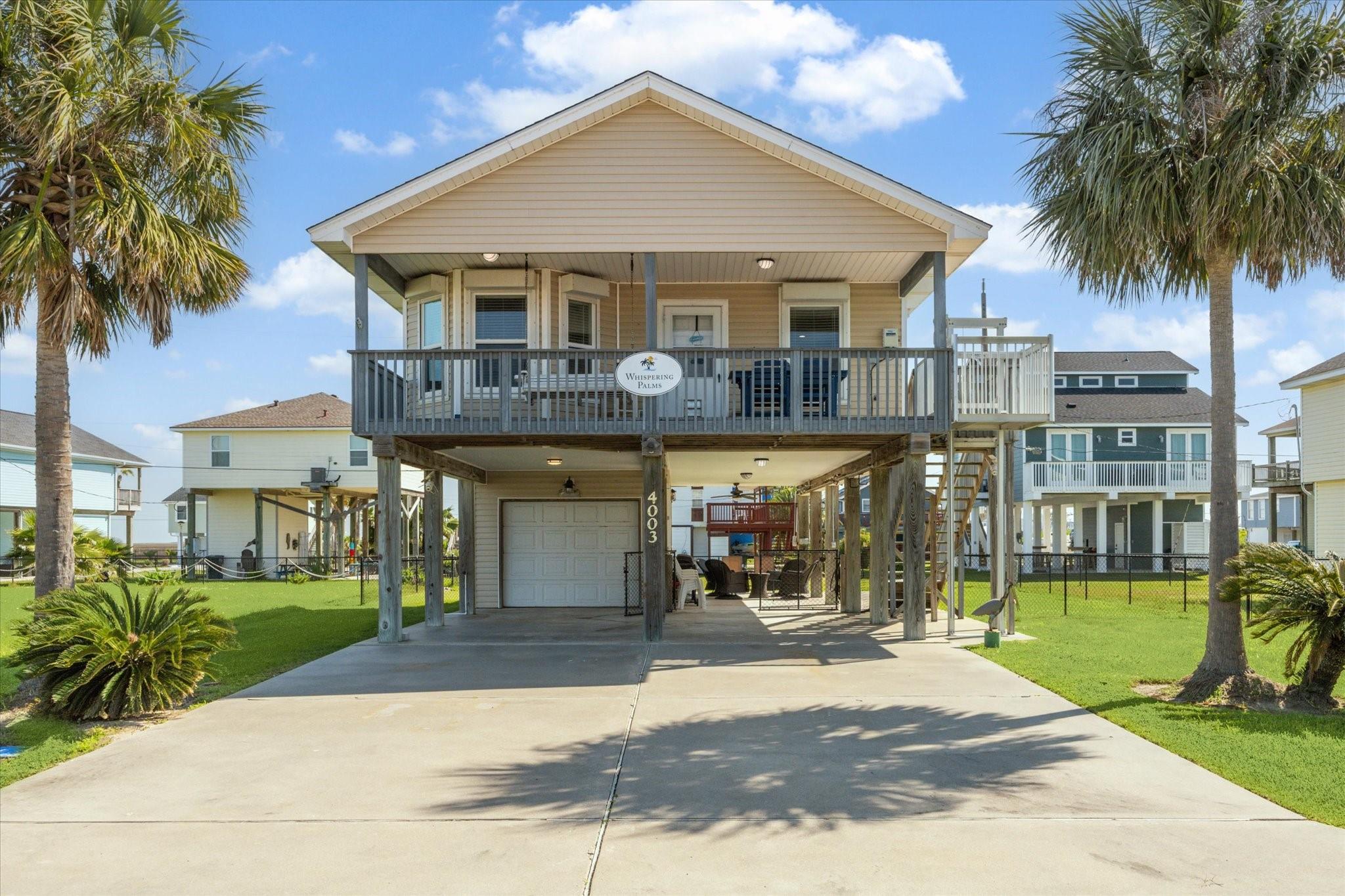 4003 Reeves Dr, Galveston, TX 77554