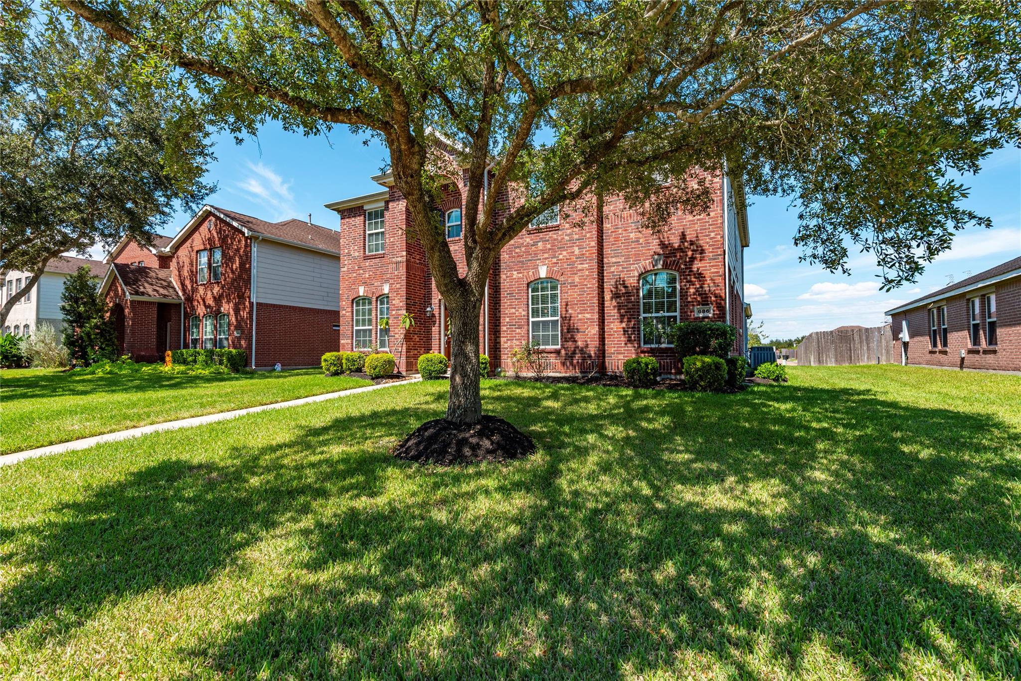 686 Fountain View Ln, League City, TX 77573 photo