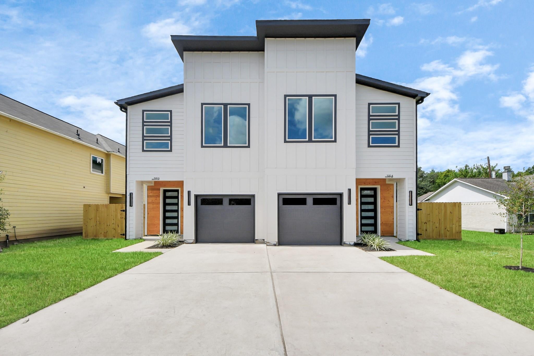 5218 Higgins Street Abbey, Houston, TX 77033 photo