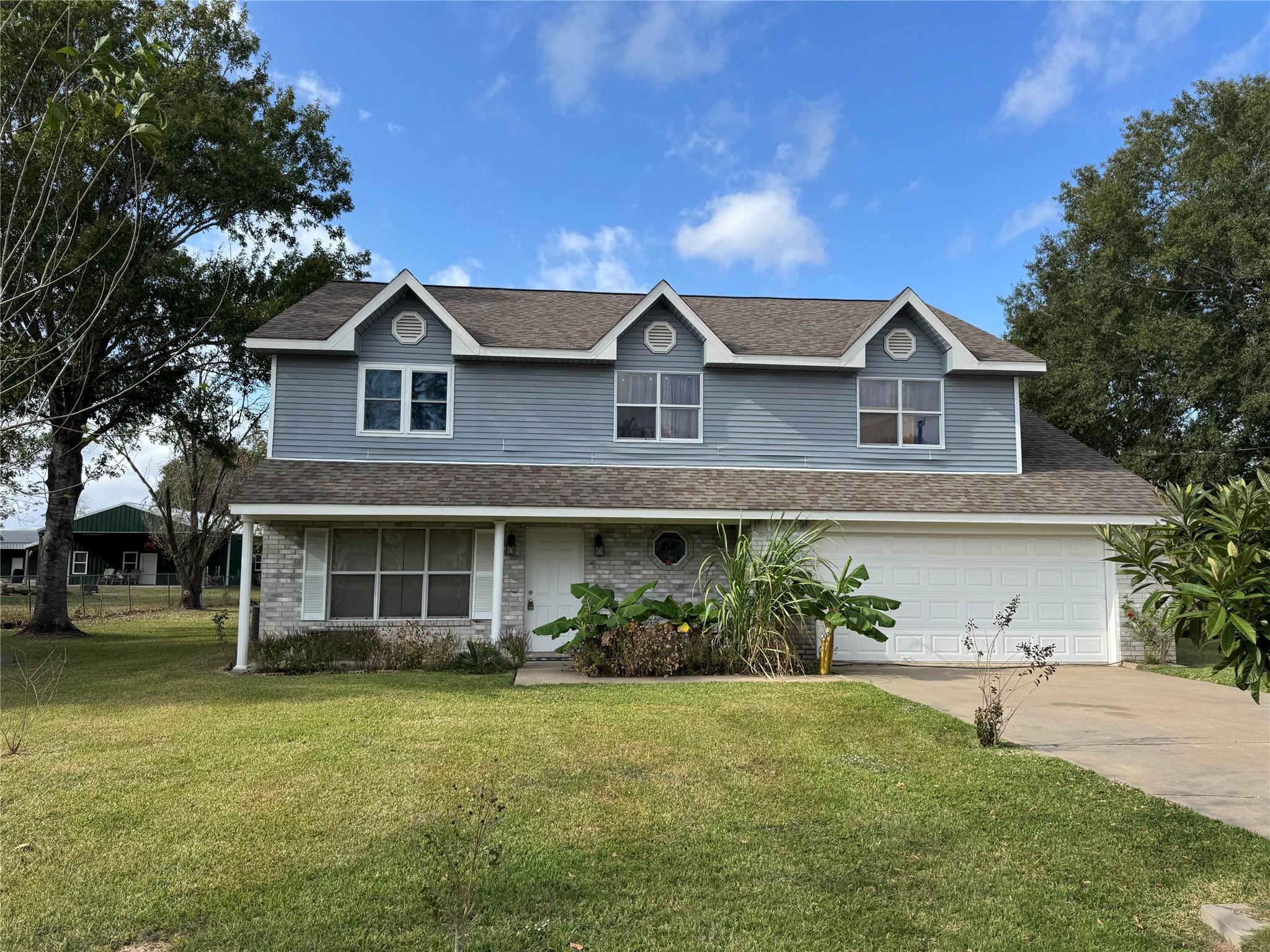 12420 Needville Fairchild Rd, Needville, TX 77461