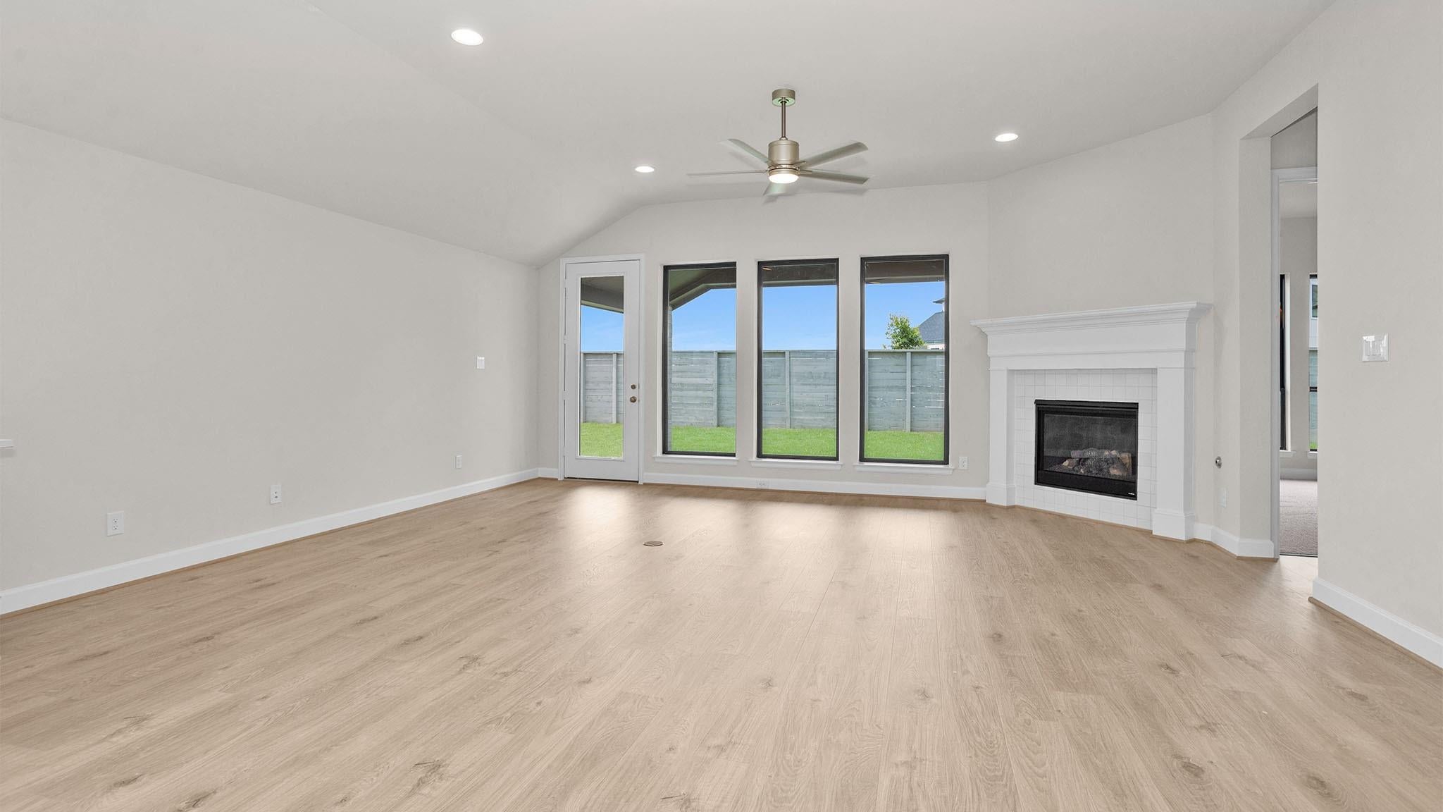 6734 Hillside View Ln, League City, TX 77546 photo