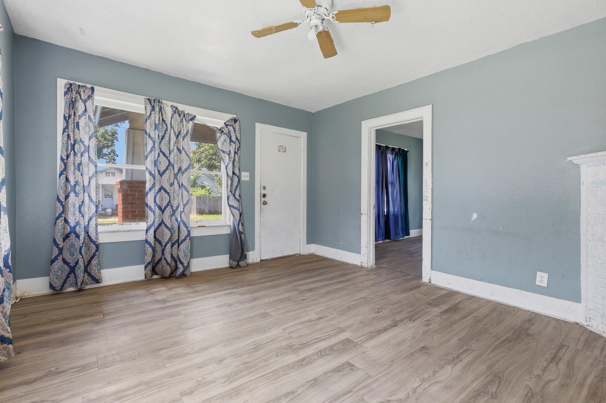 300 W James St, Baytown, TX 77520 photo