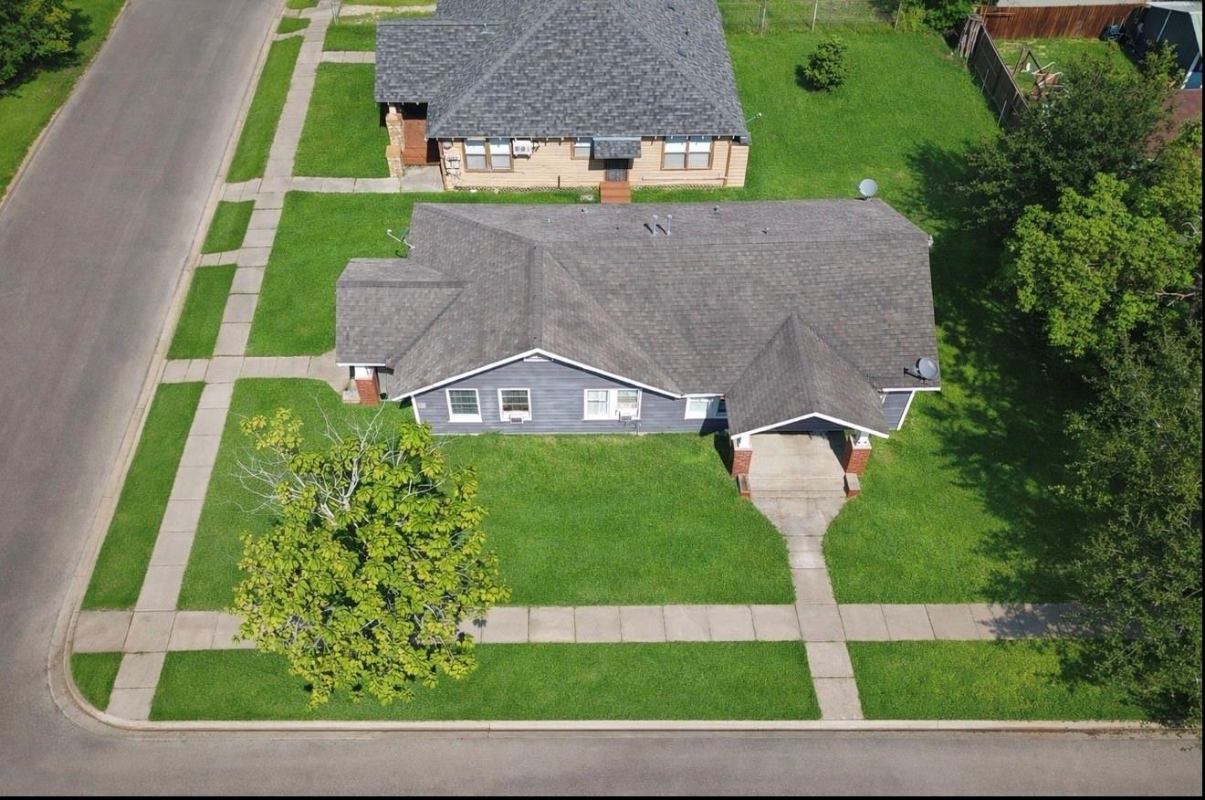 300 W James St, Baytown, TX 77520 photo