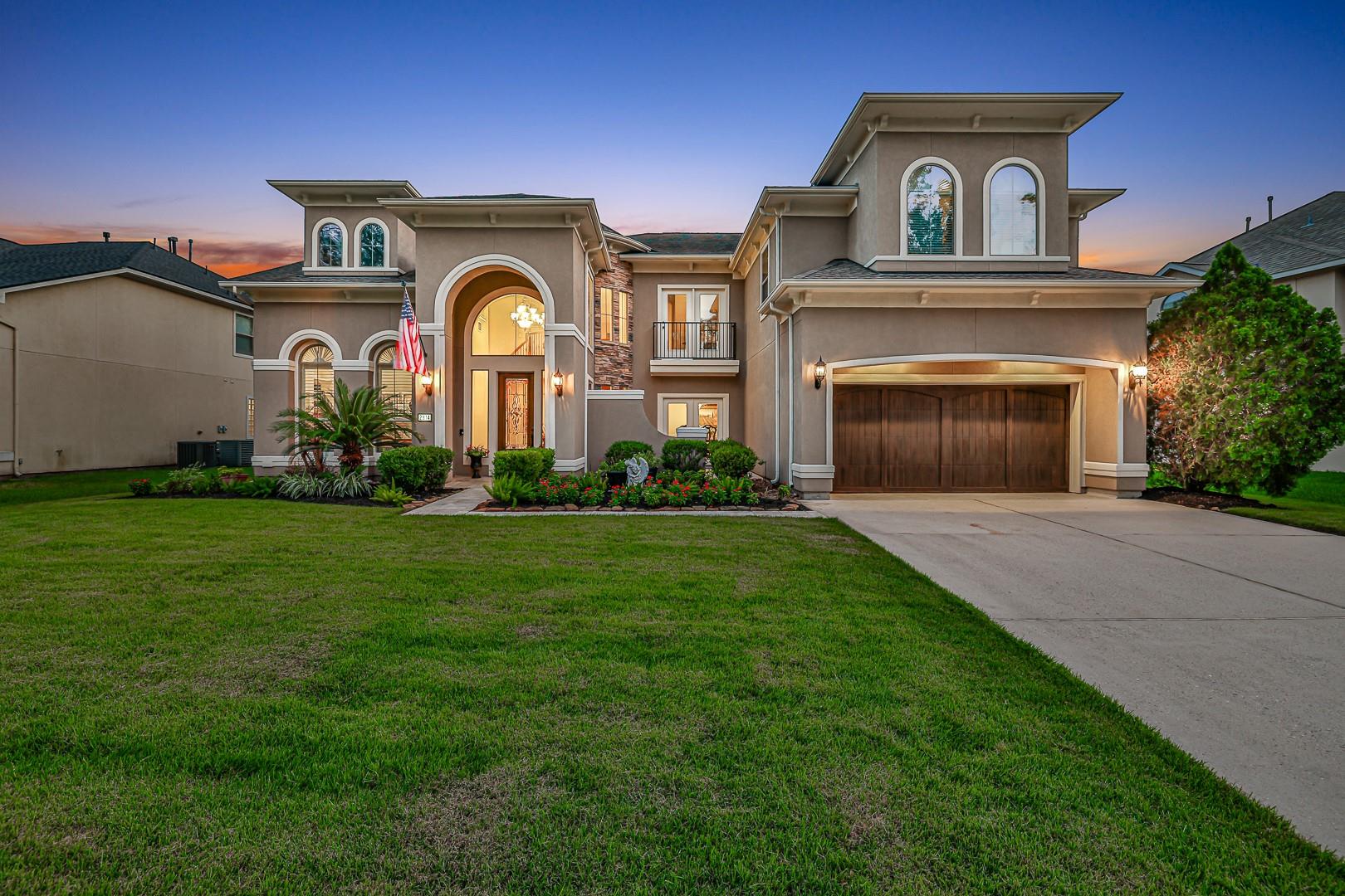 2814 Cotswold Manor Dr, Kingwood, TX 77339