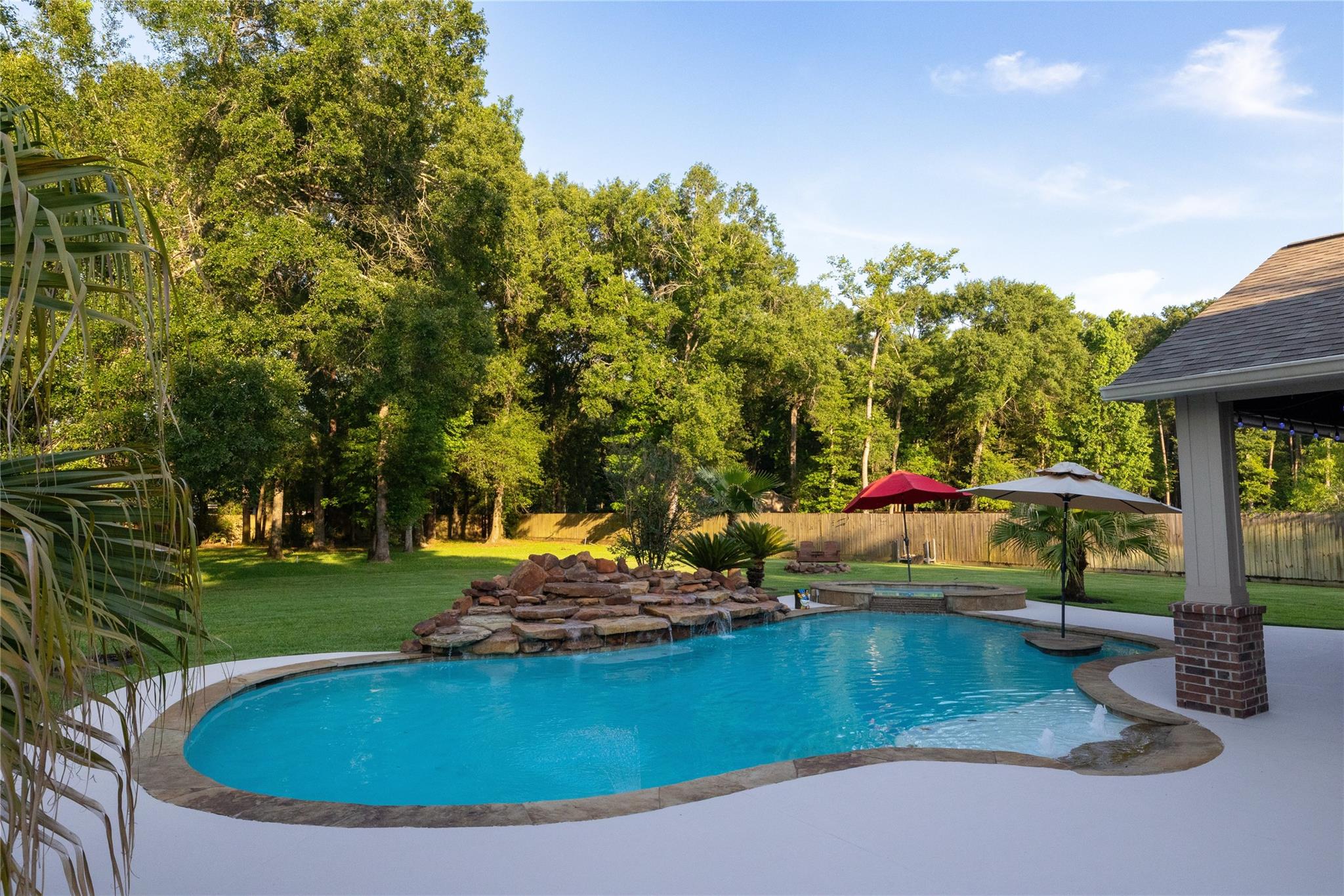22865 Delta Dr, Porter, TX 77365