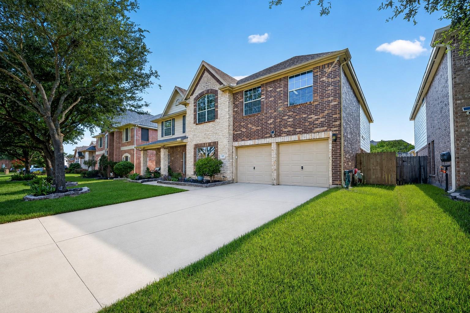 2221 Tracy Way, Deer Park, TX 77536 photo