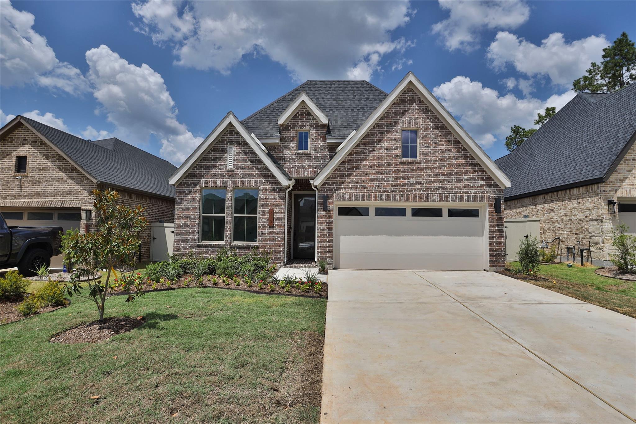 310 Prairie Warbler St, Magnolia, TX 77354