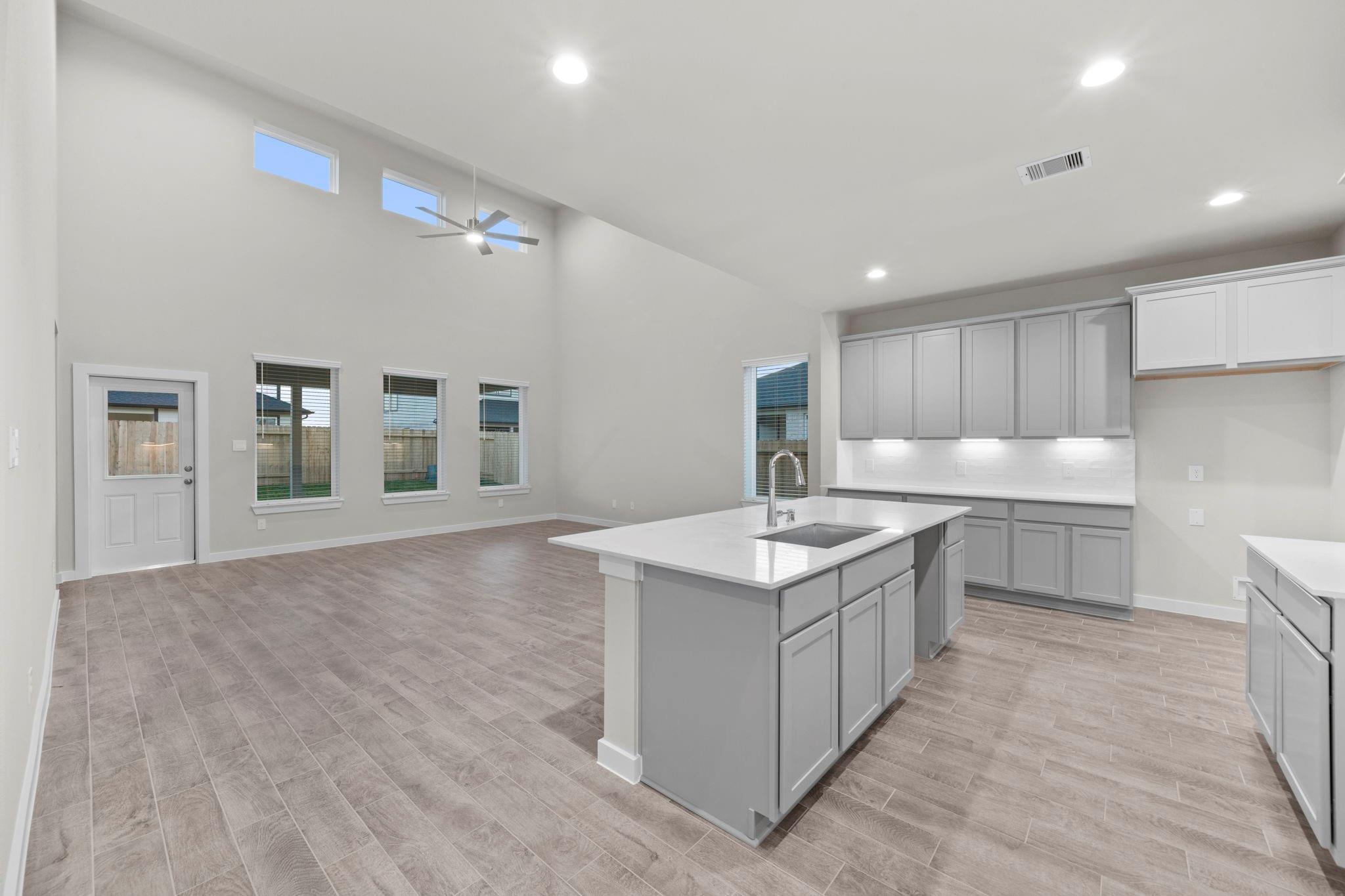 3010 Boulder Ridge Dr, Rosenberg, TX 77471 photo