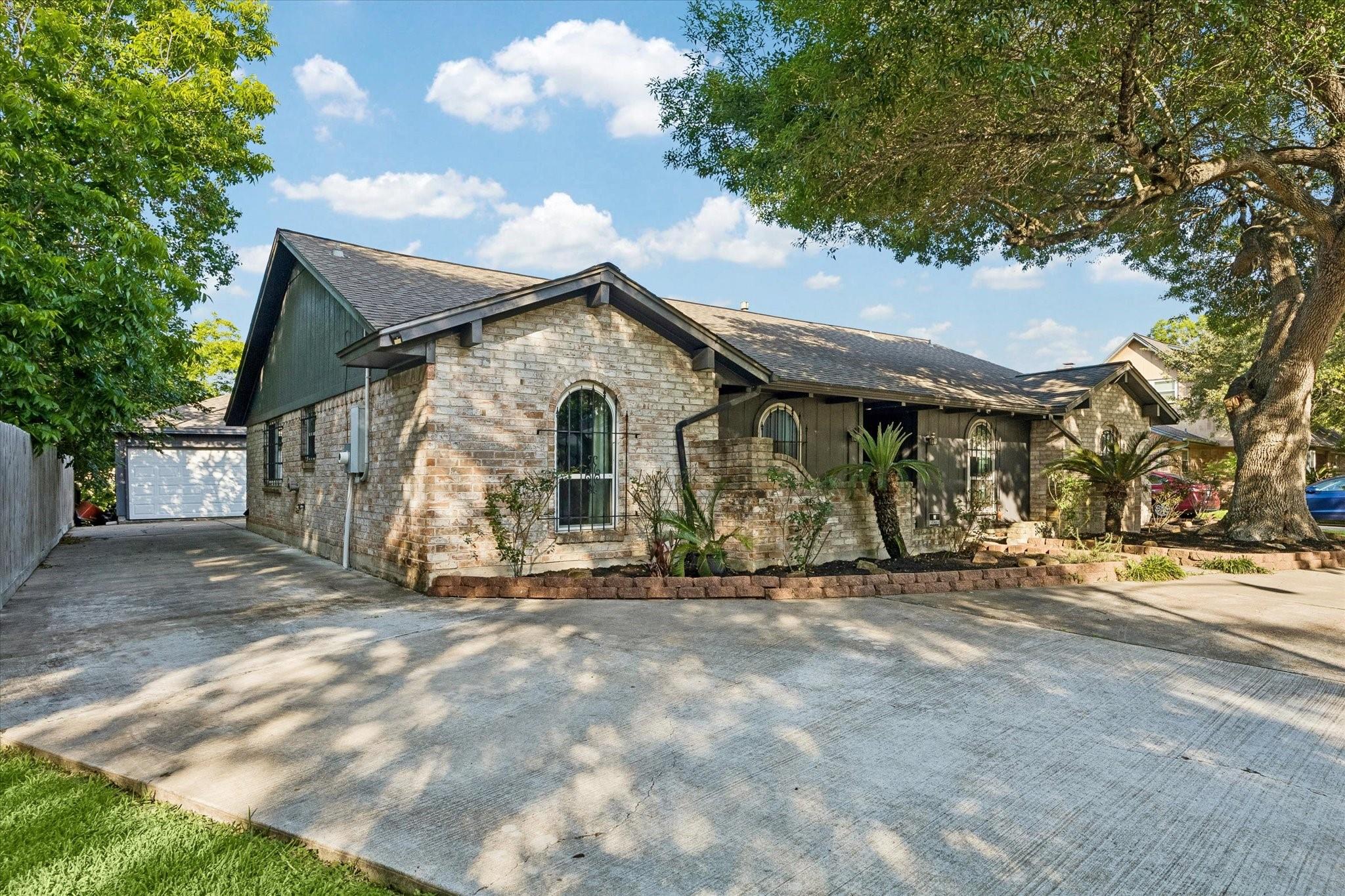 306 Lafayette Ln, League City, TX 77573 photo