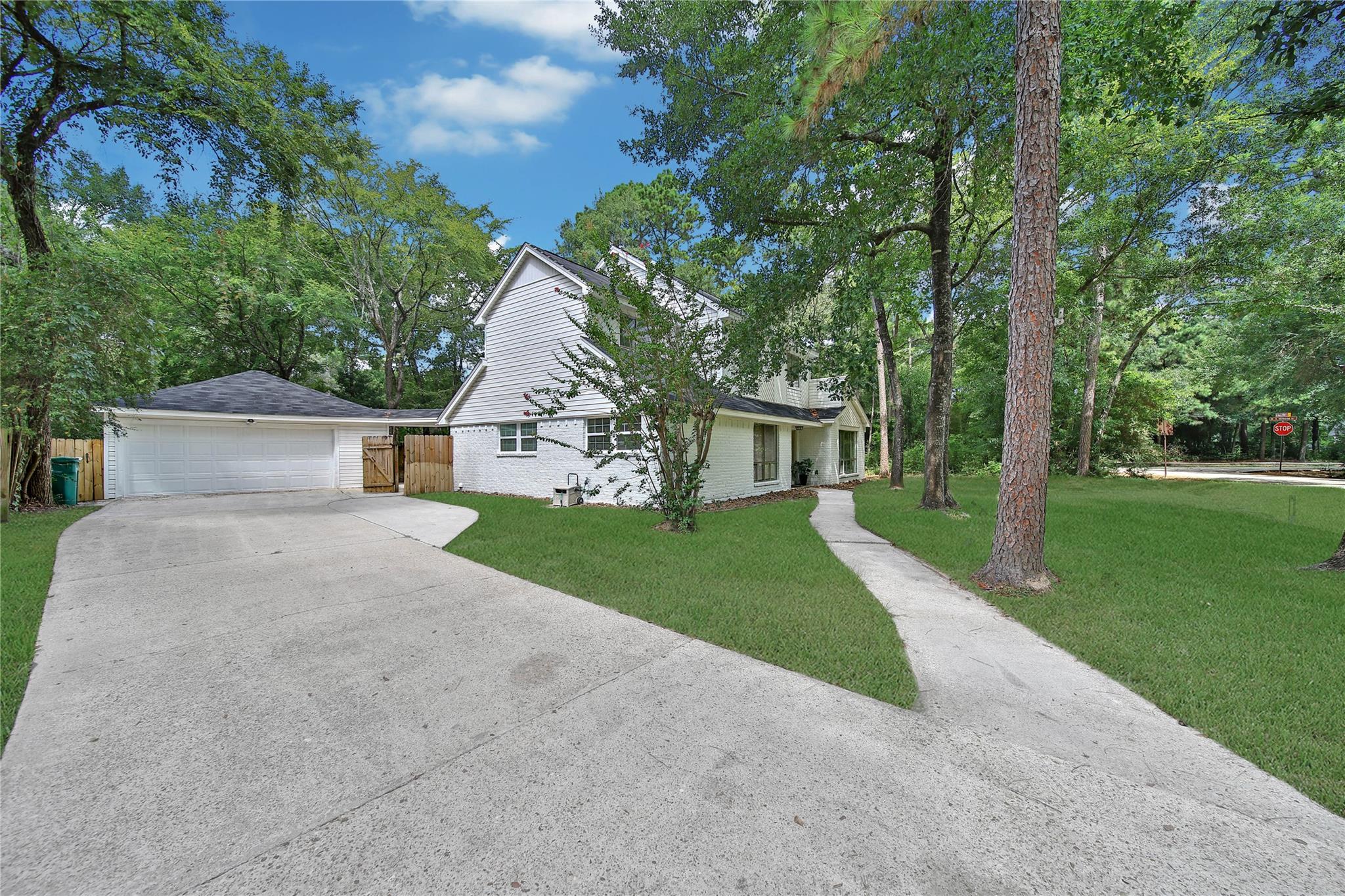 1 Marsh Millet Ct, The Woodlands, TX 77380