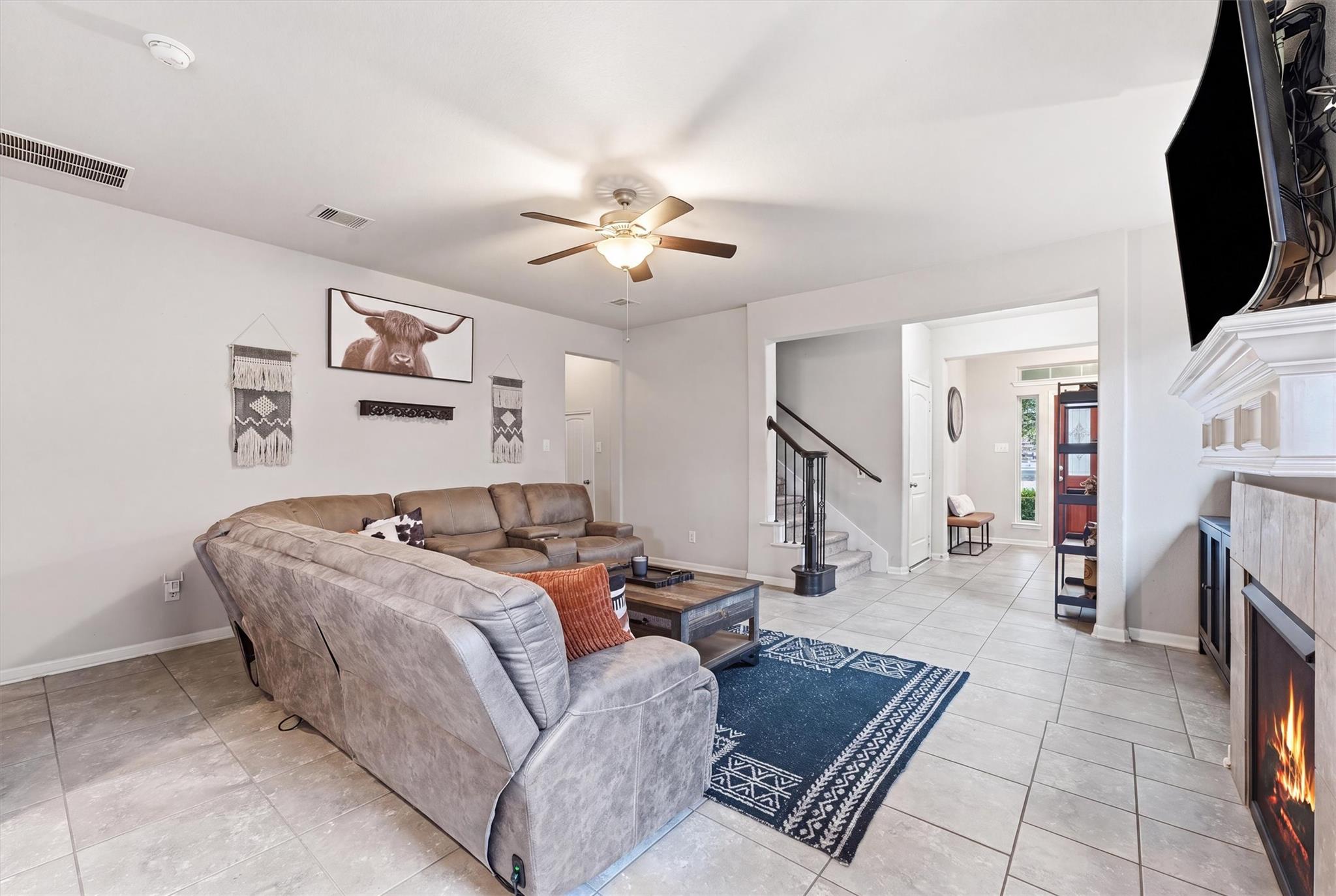 138 Bayside Crossing Dr, La Porte, TX 77571 photo