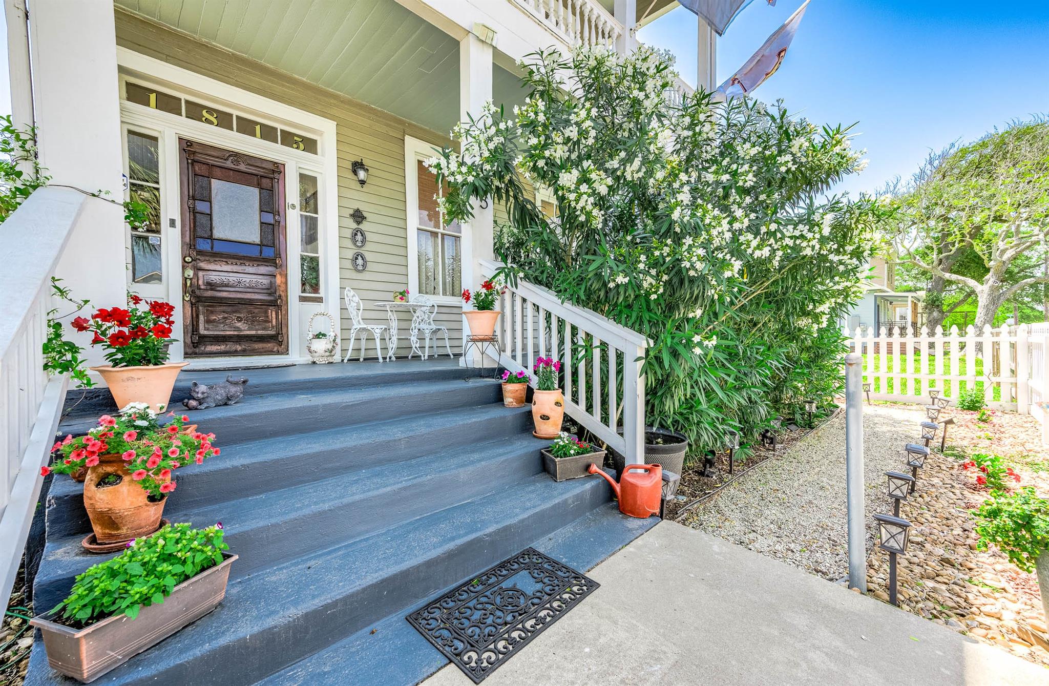 1815 Ursuline St, Galveston, TX 77550 photo