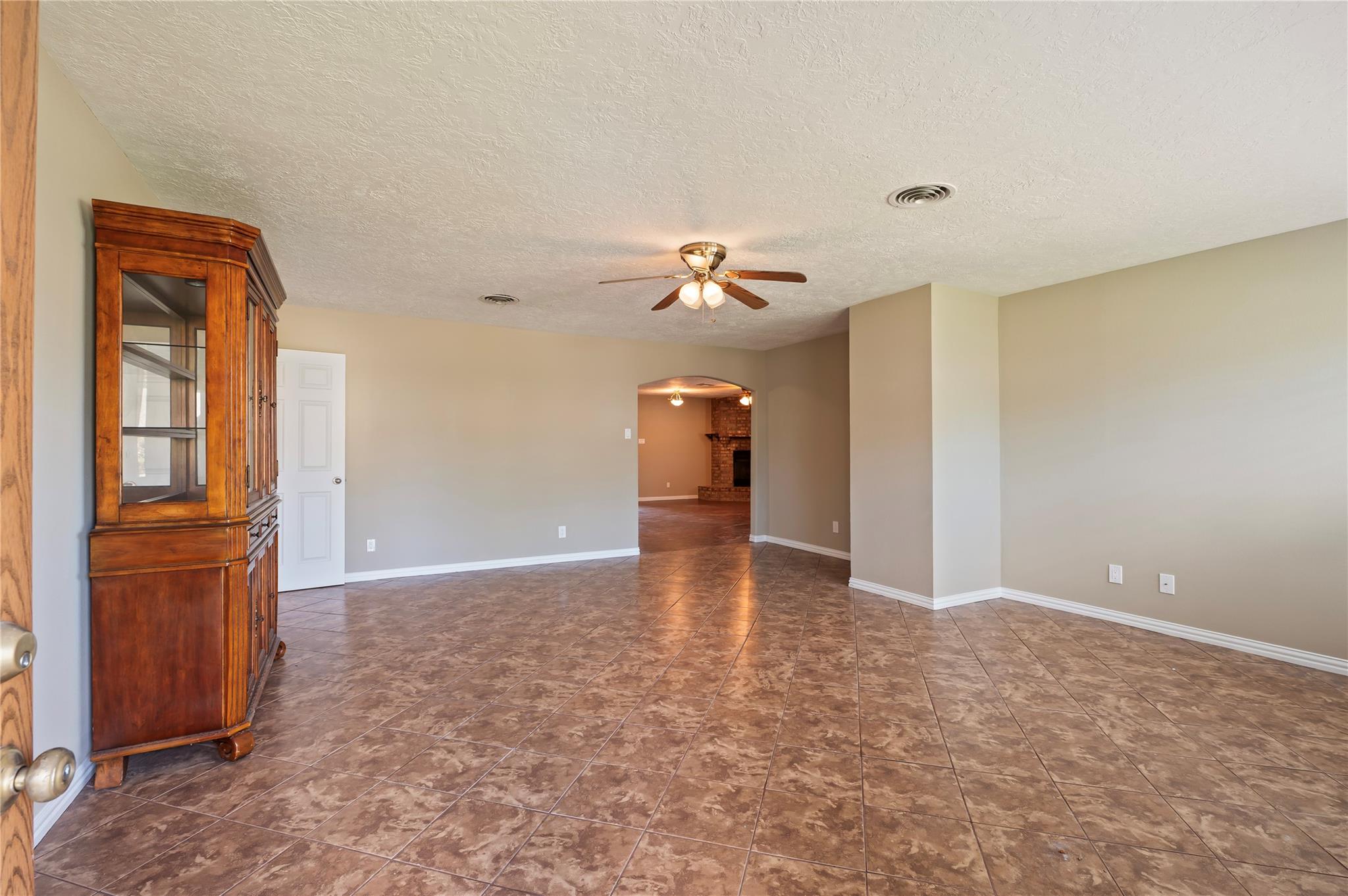 7109 Poplar Dr, Galveston, TX 77551 photo