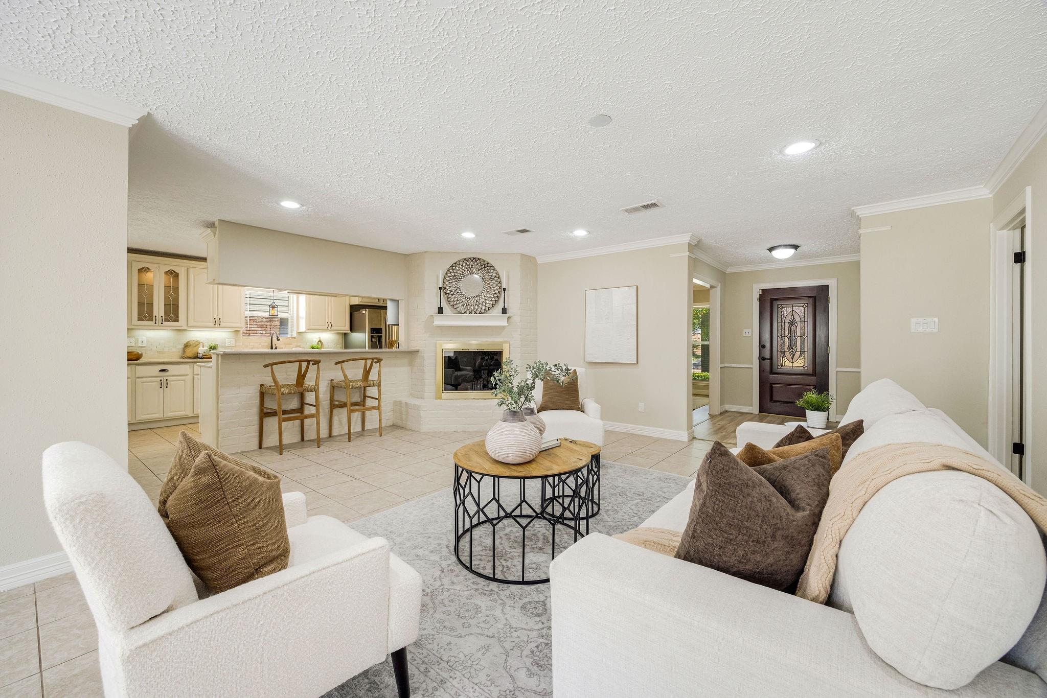 2811 Quincannon Ln, Houston, TX 77043 photo