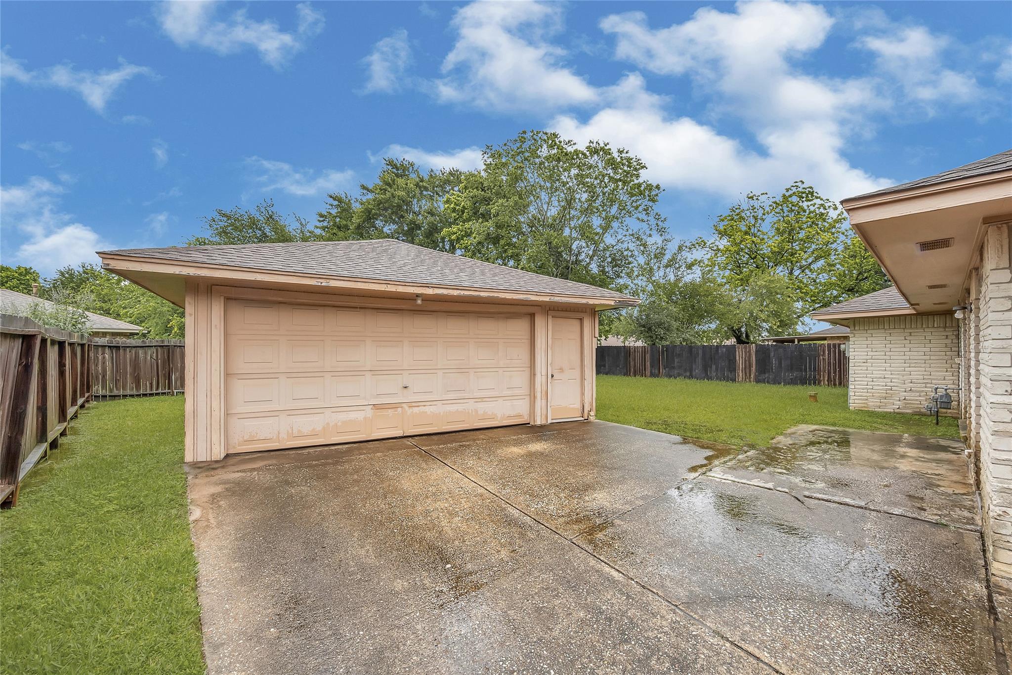 7314 Woodsman Trl, Houston, TX 77040 photo