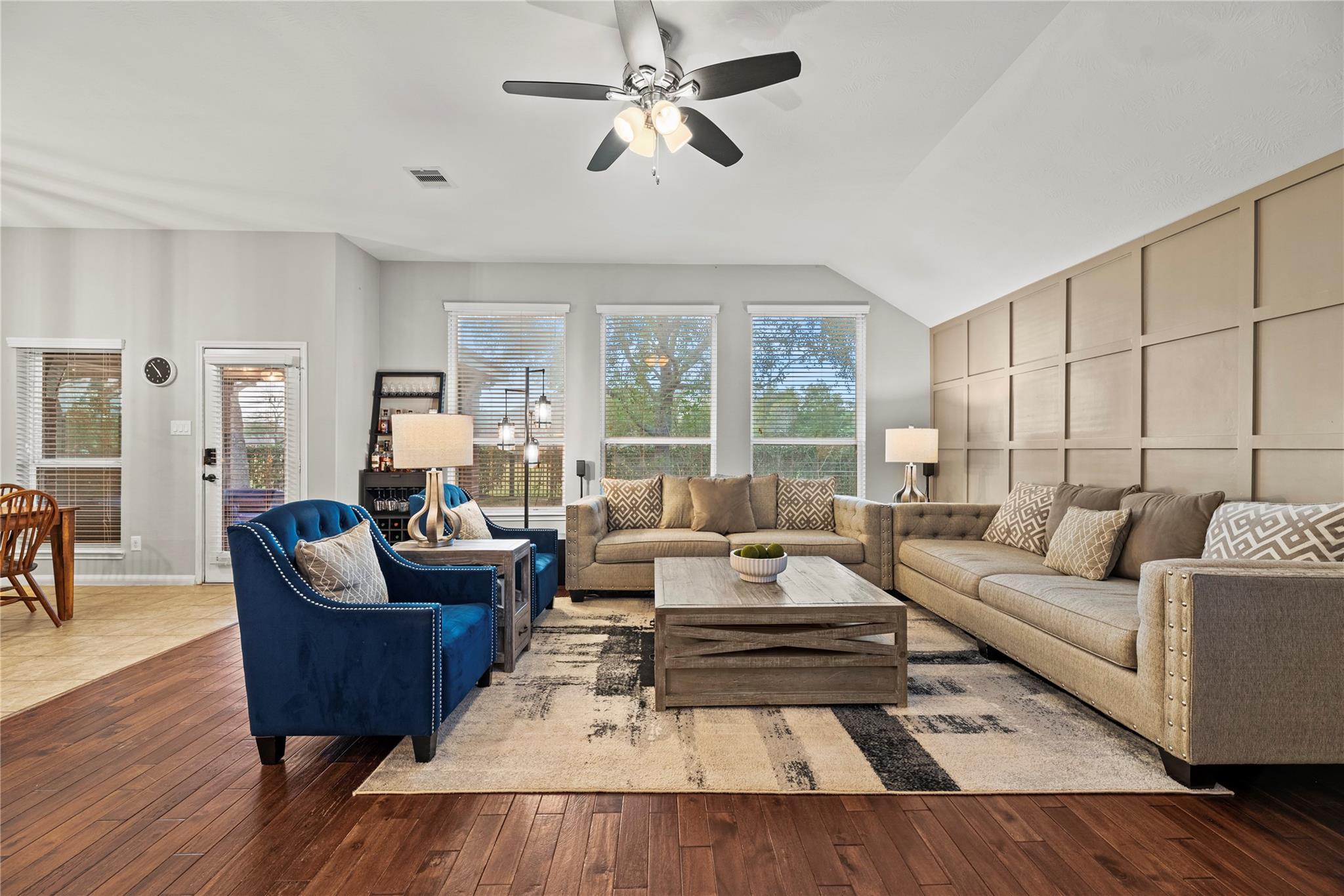3106 London Ln, Missouri City, TX 77459