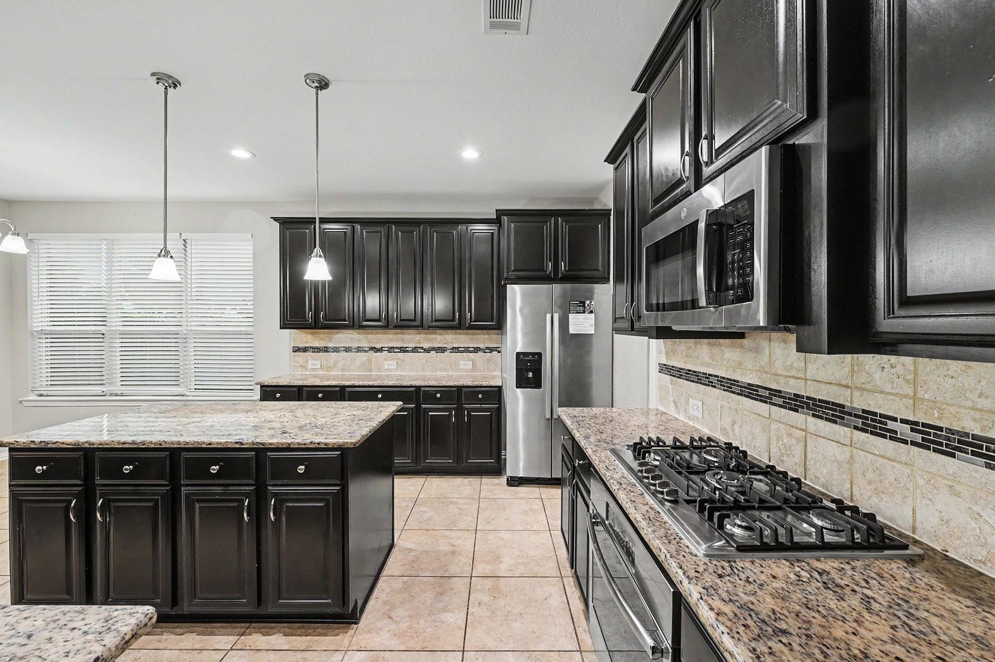 6006 Logstone Dr, Richmond, TX 77407 photo