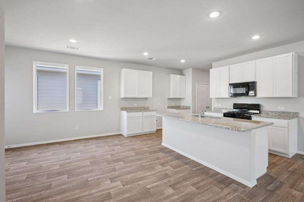 20938 Carob Tree Ln, Tomball, TX 77377 photo