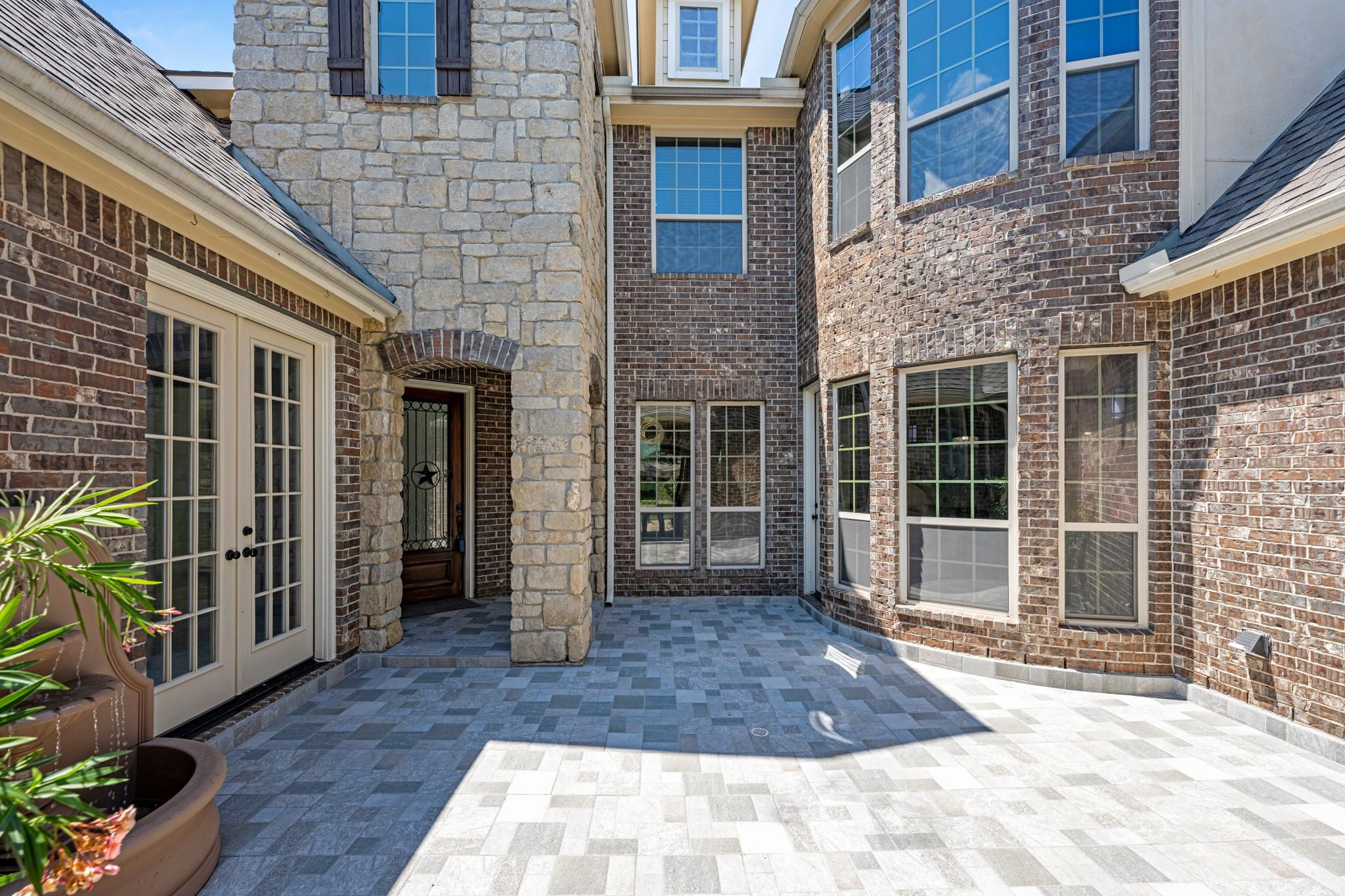 11415 Stonecreek Bend Ln, Cypress, TX 77433 photo