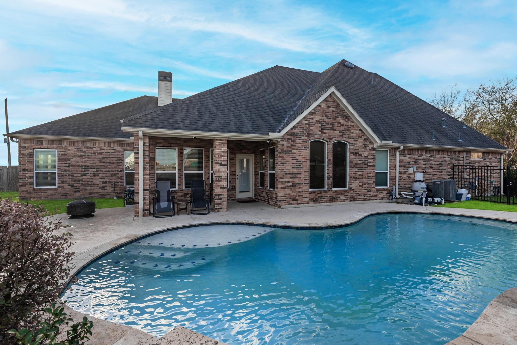 9335 Mystic Falls Ln, Humble, TX 77396