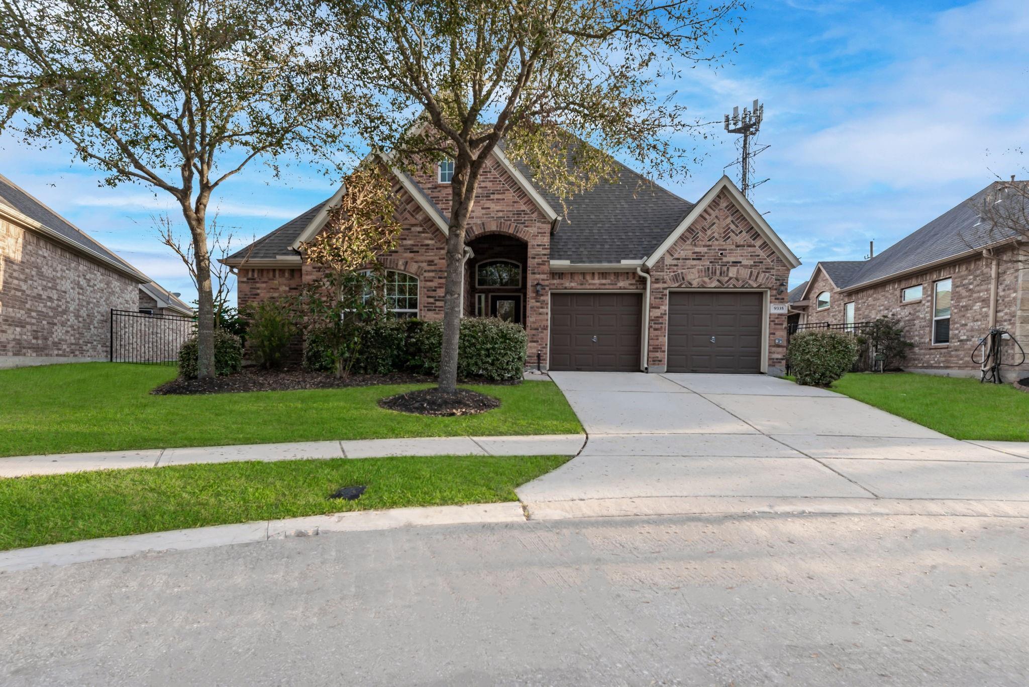 9335 Mystic Falls Ln, Humble, TX 77396 photo