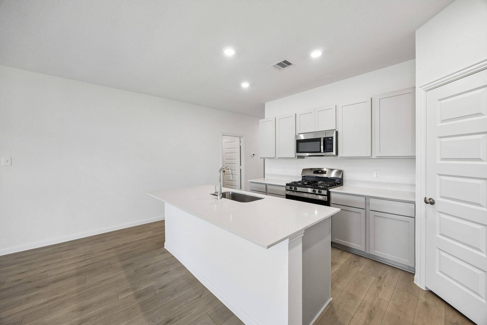 6510 Monument Hl, Manvel, TX 77578 photo