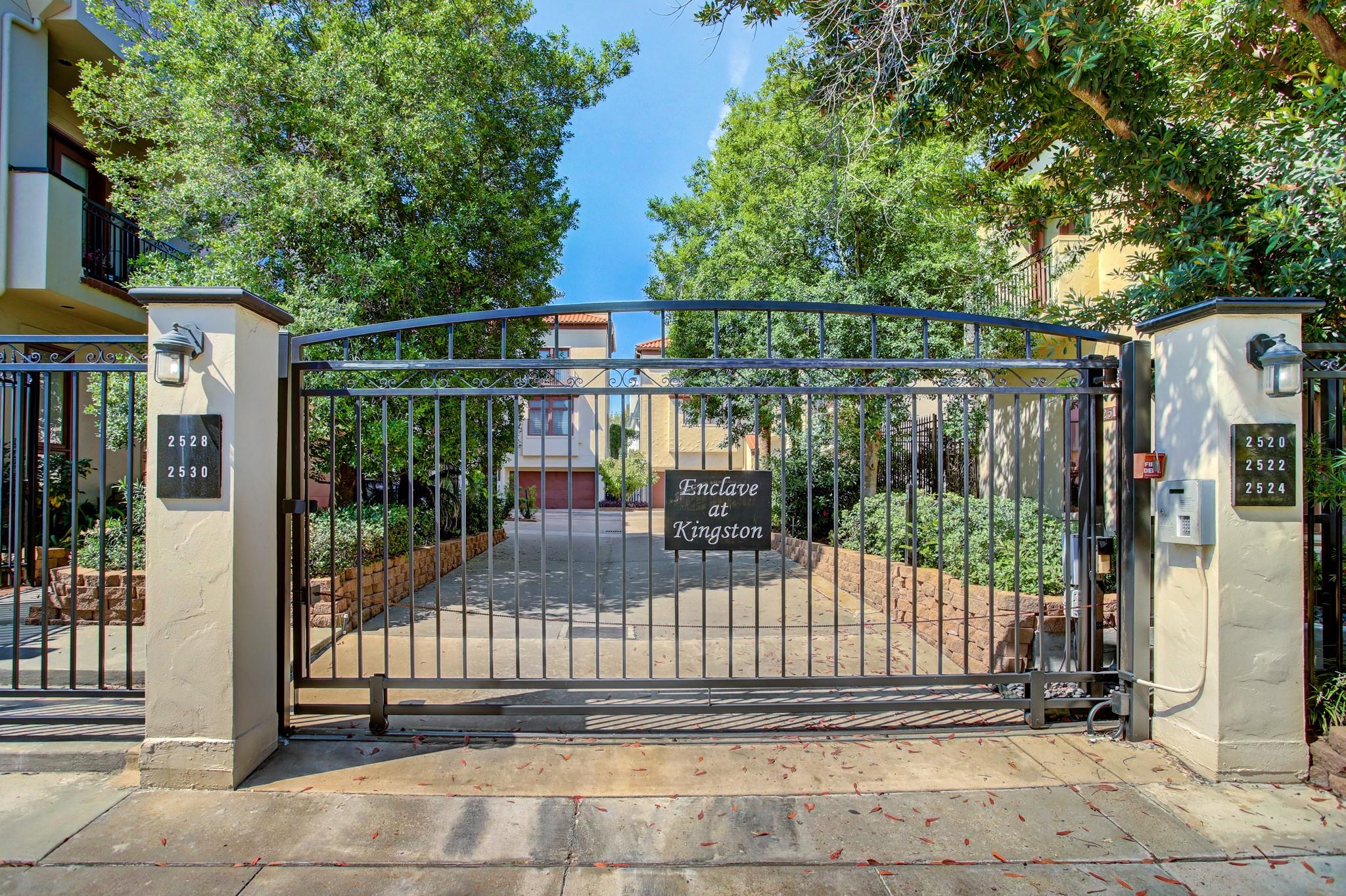 2522 Kingston St, Houston, TX 77019 photo