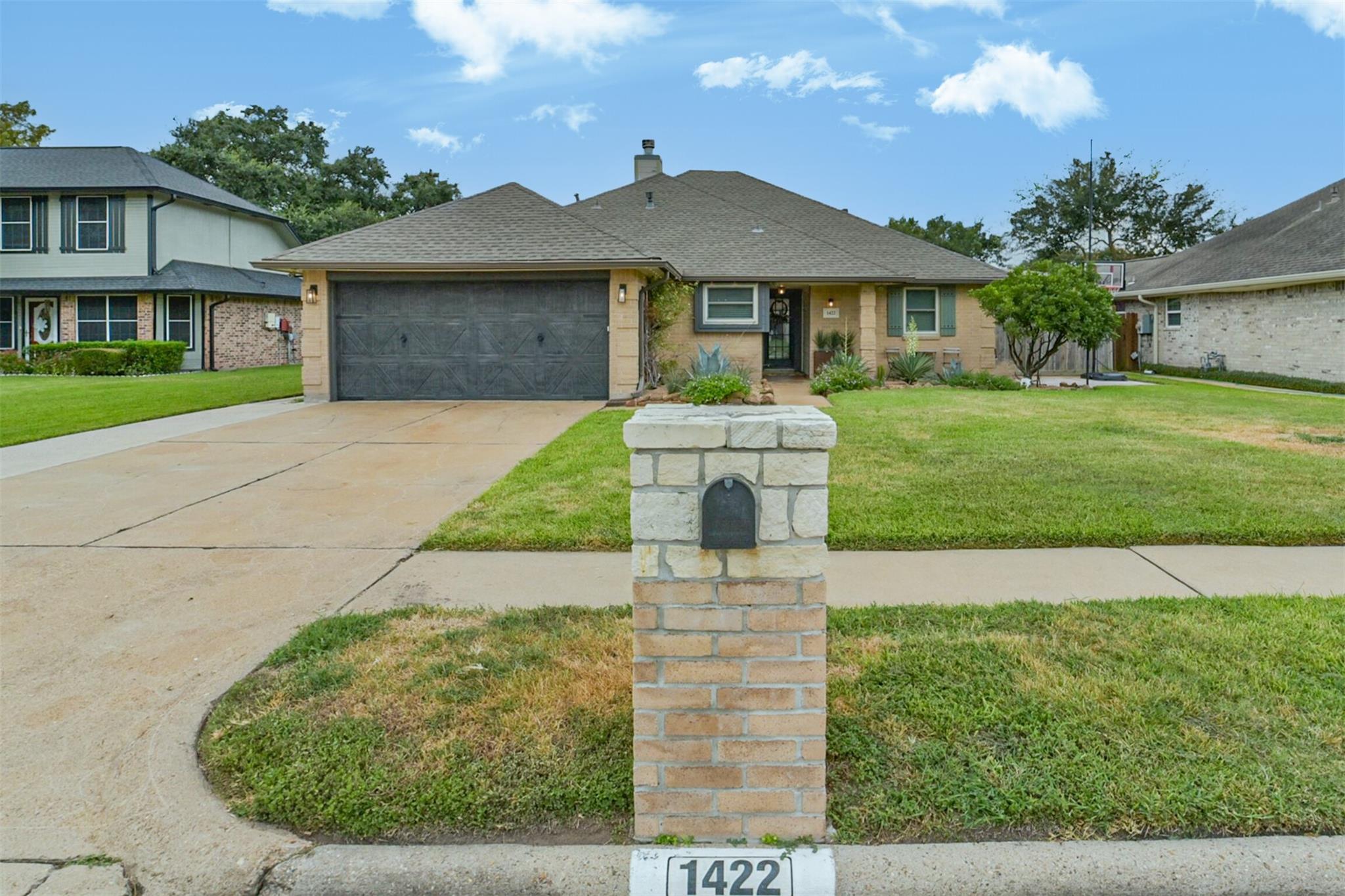 1422 Roosevelt Dr, Deer Park, TX 77536 photo