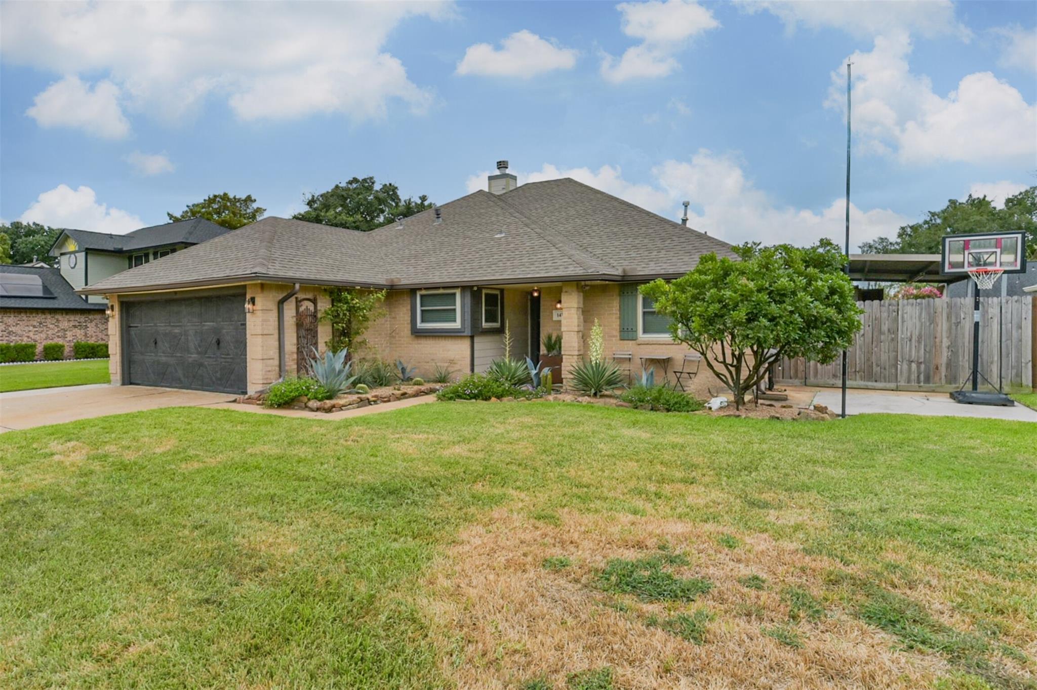 1422 Roosevelt Dr, Deer Park, TX 77536 photo